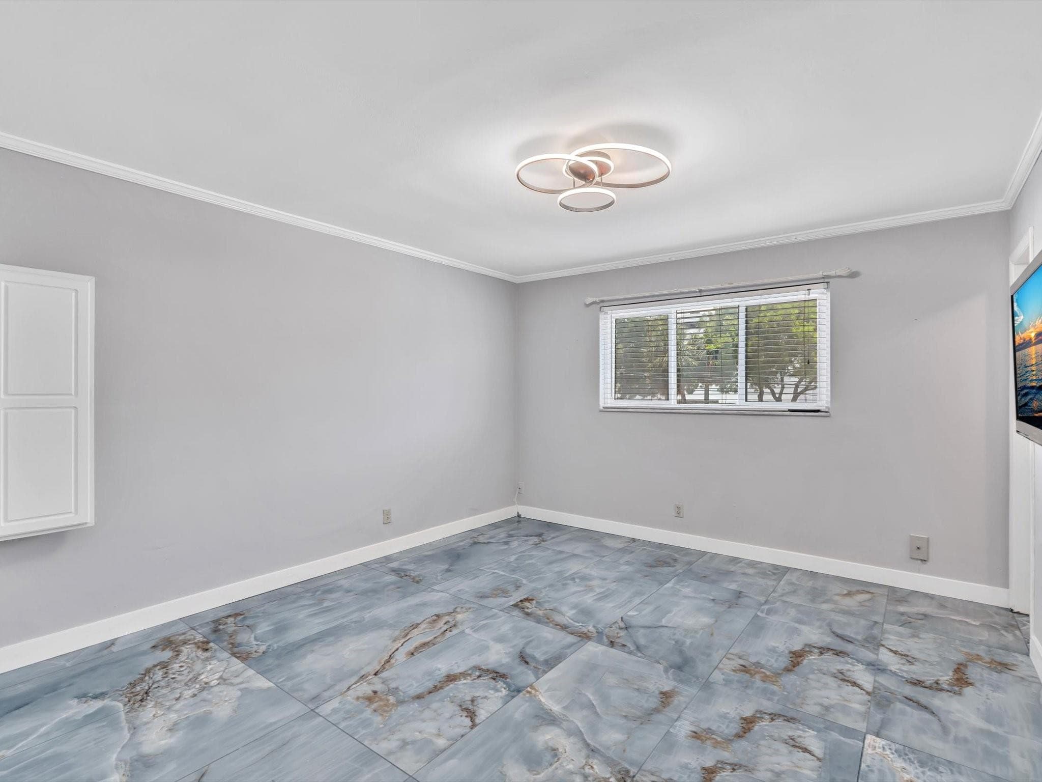 2000 Diana Drive, Hallandale Beach, FL 33009 — photo 24 of 65