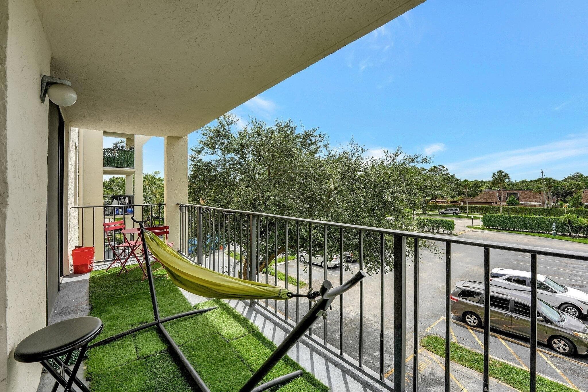 6190 Woodlands Boulevard 311, Tamarac, FL 33319 — photo 33 of 35