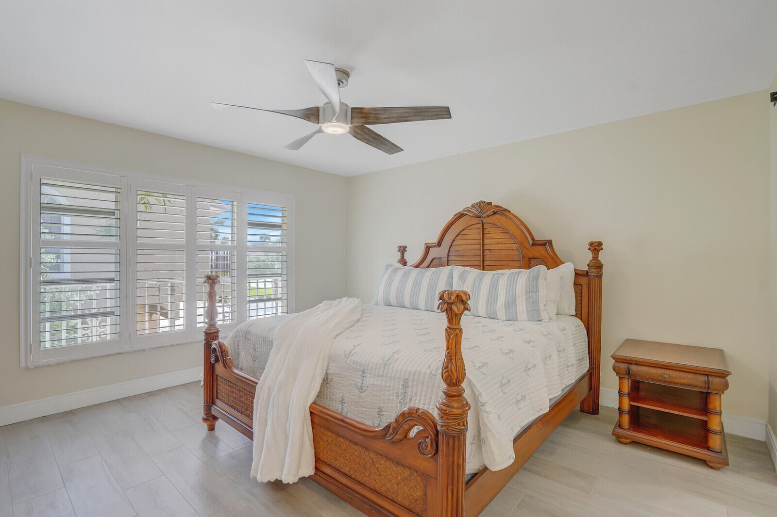 584 SE 20th Avenue 2, Deerfield Beach, FL 33441 — photo 21 of 31