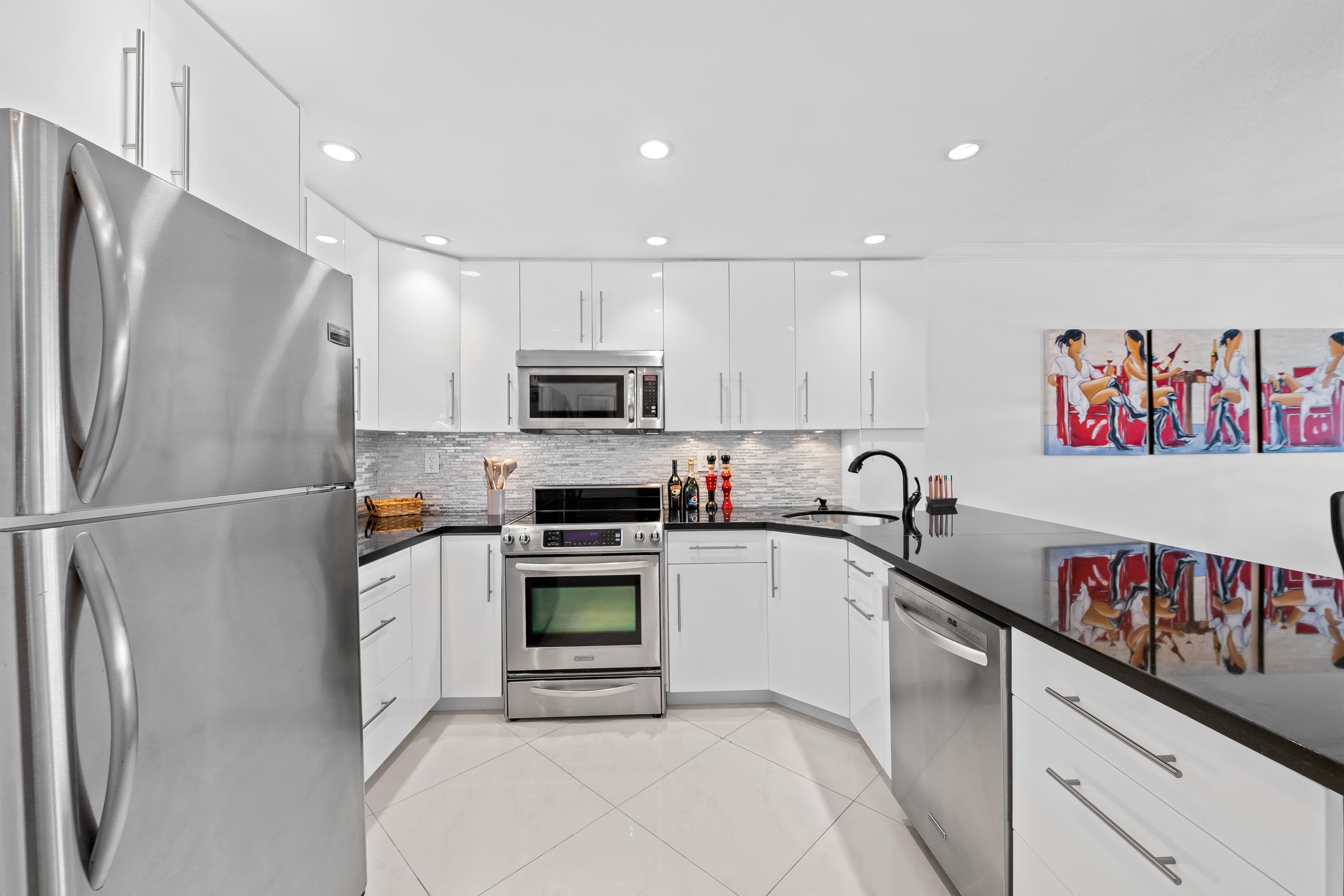 400 N Federal Highway 315, Deerfield Beach, FL 33441 — photo 4 of 48