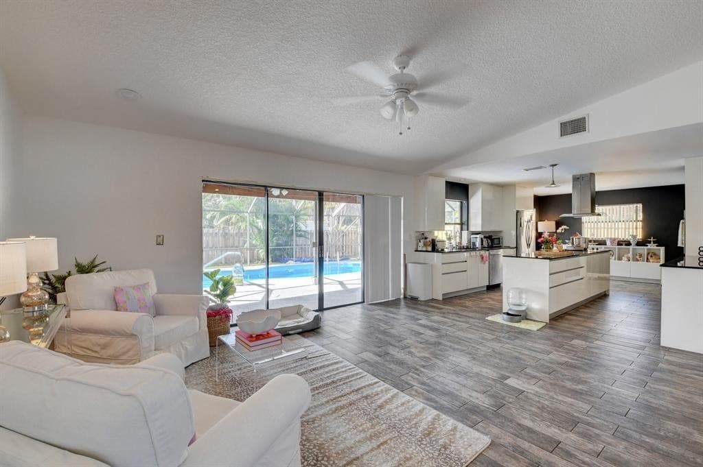 17679 Woodview Terrace, Boca Raton, FL 33487 — photo 12 of 46