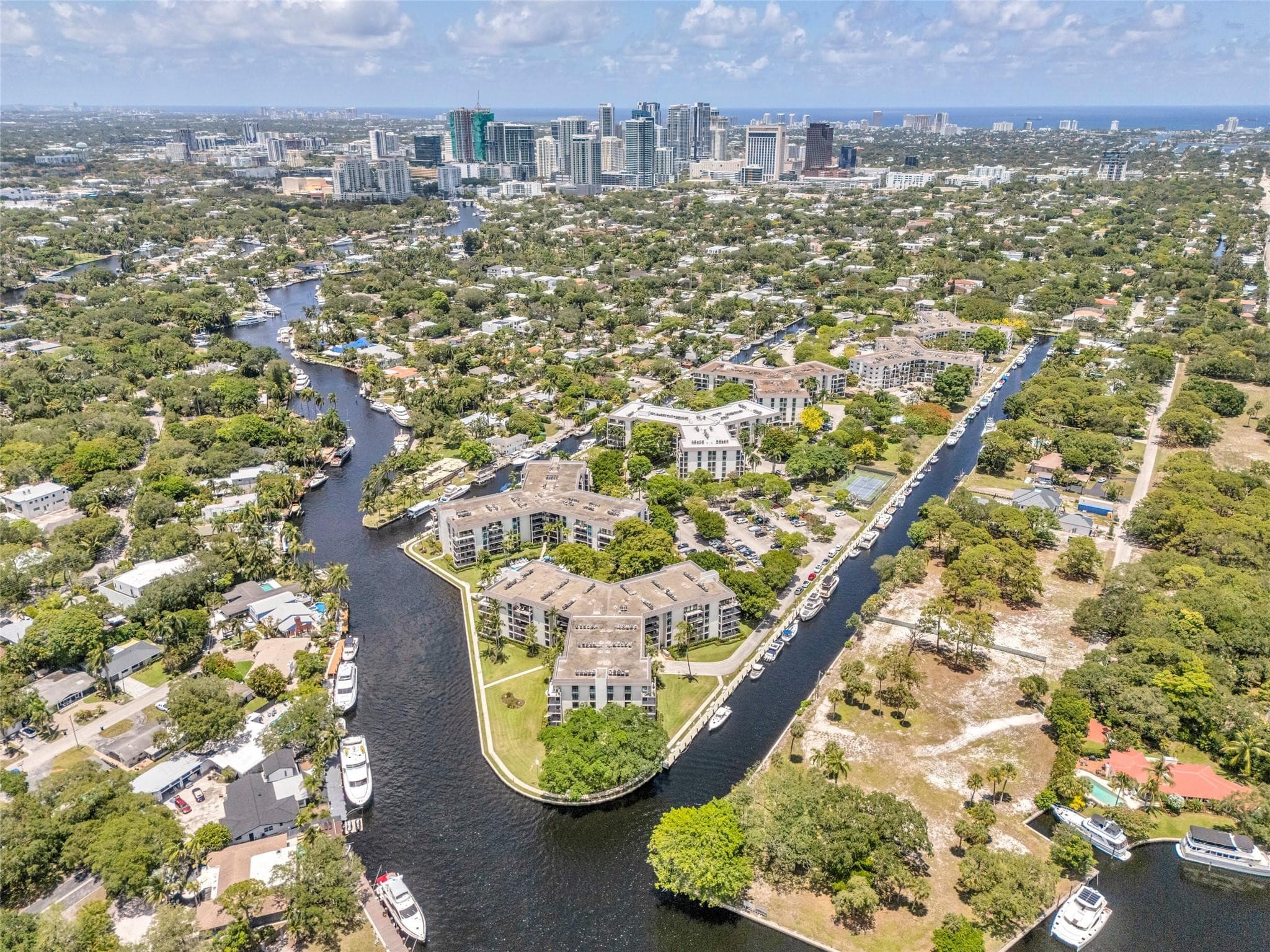 900 River Reach Drive 518, Fort Lauderdale, FL 33315 — photo 2 of 47