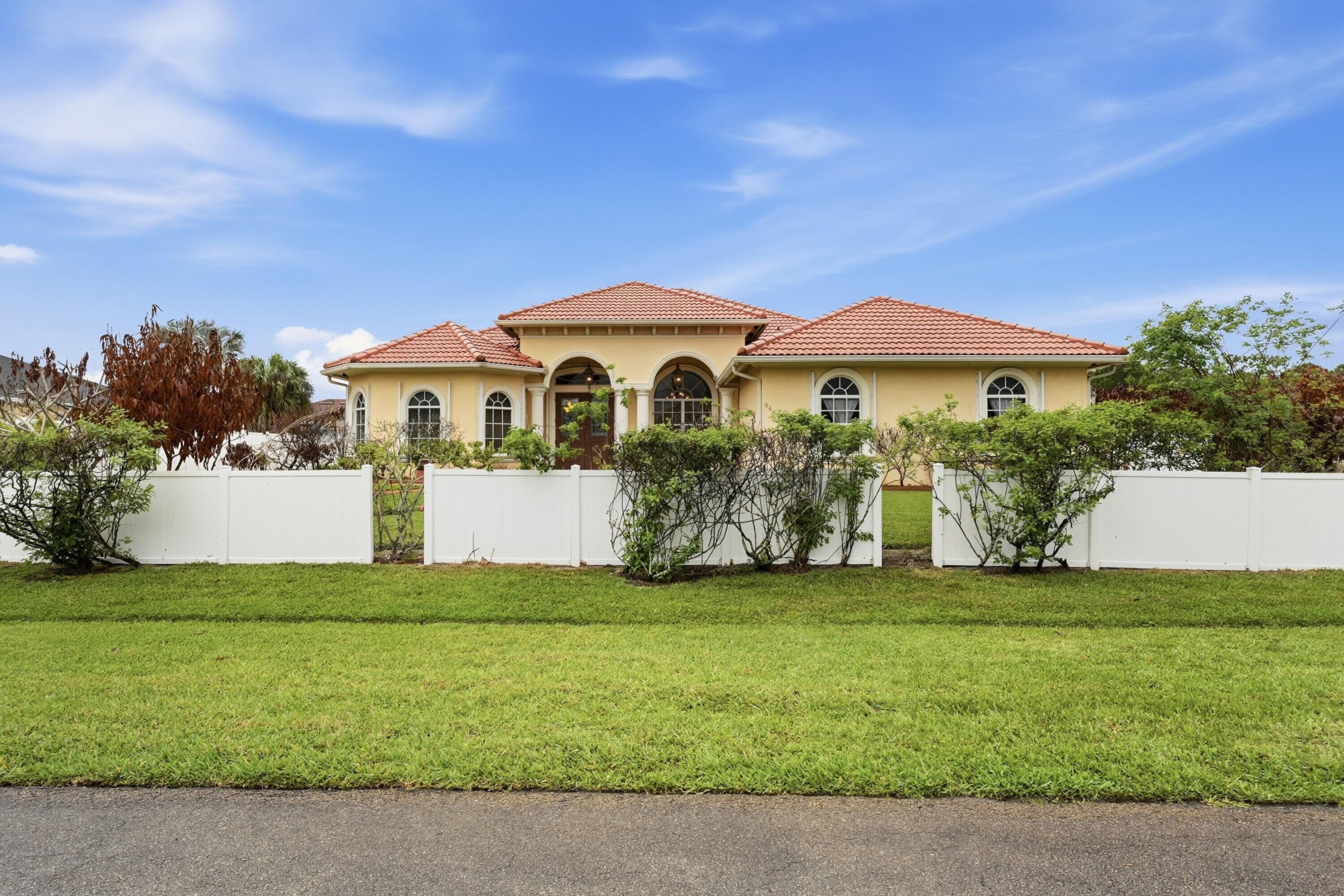 6444 NW Frenze Street, Port St. Lucie, FL 34986 — photo 4 of 61