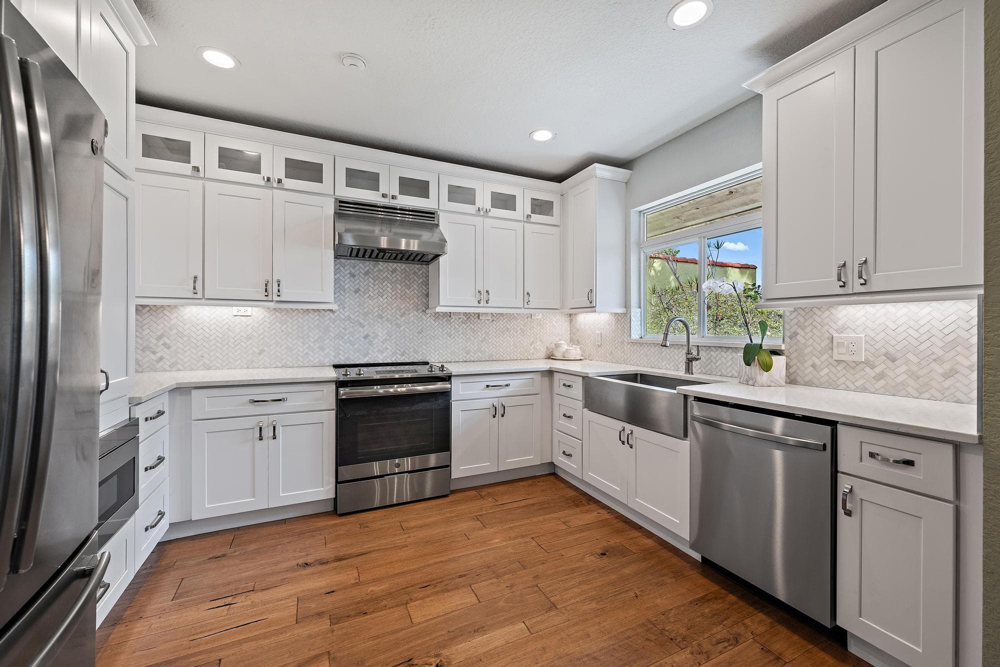 122 S Lake Drive, Lantana, FL 33462 — photo 5 of 62