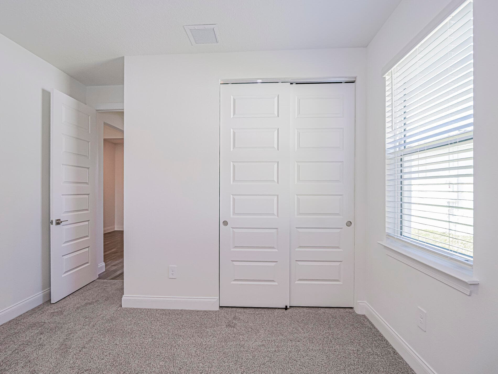 5637 Hampton Park Circle, Vero Beach, FL 32966 — photo 25 of 39