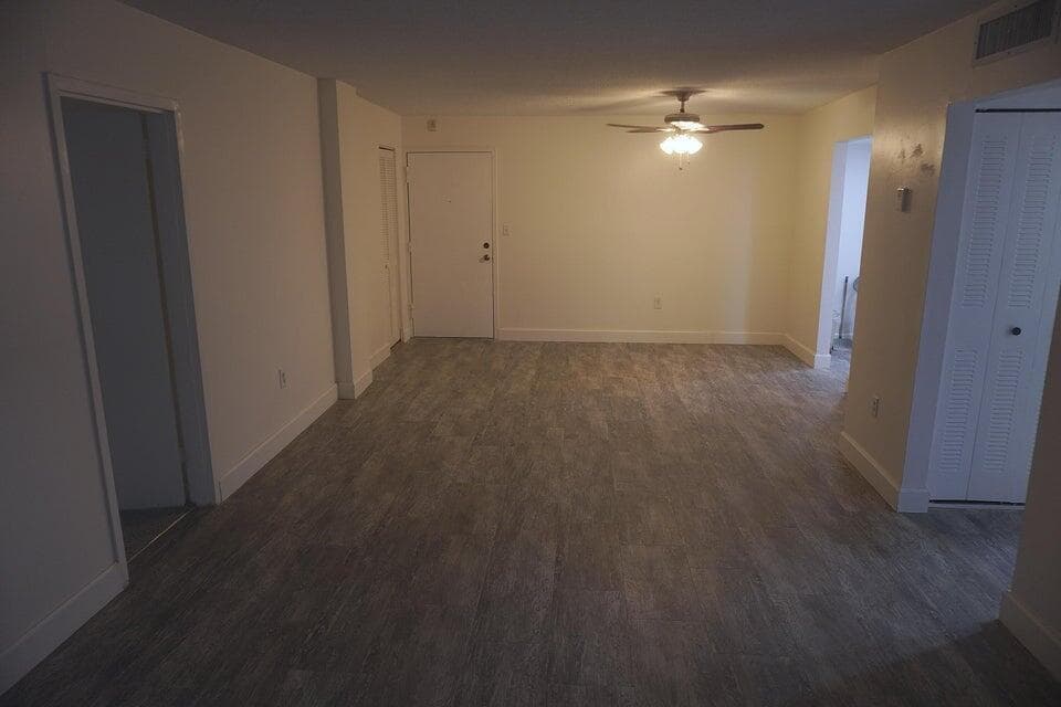 1250 NE 125th Street 216d, North Miami, FL 33161 — photo 4 of 14
