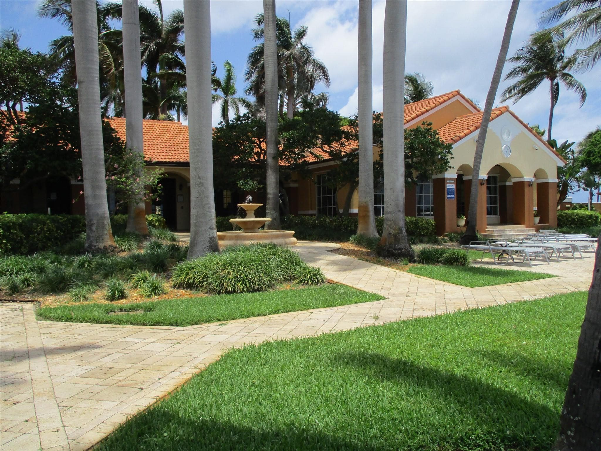 123 Yacht Club Way 206, Hypoluxo, FL 33462 — photo 34 of 39