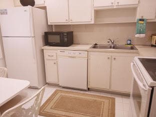 4539 Luxemburg Court 307, Lake Worth, FL 33467 — photo 3 of 8