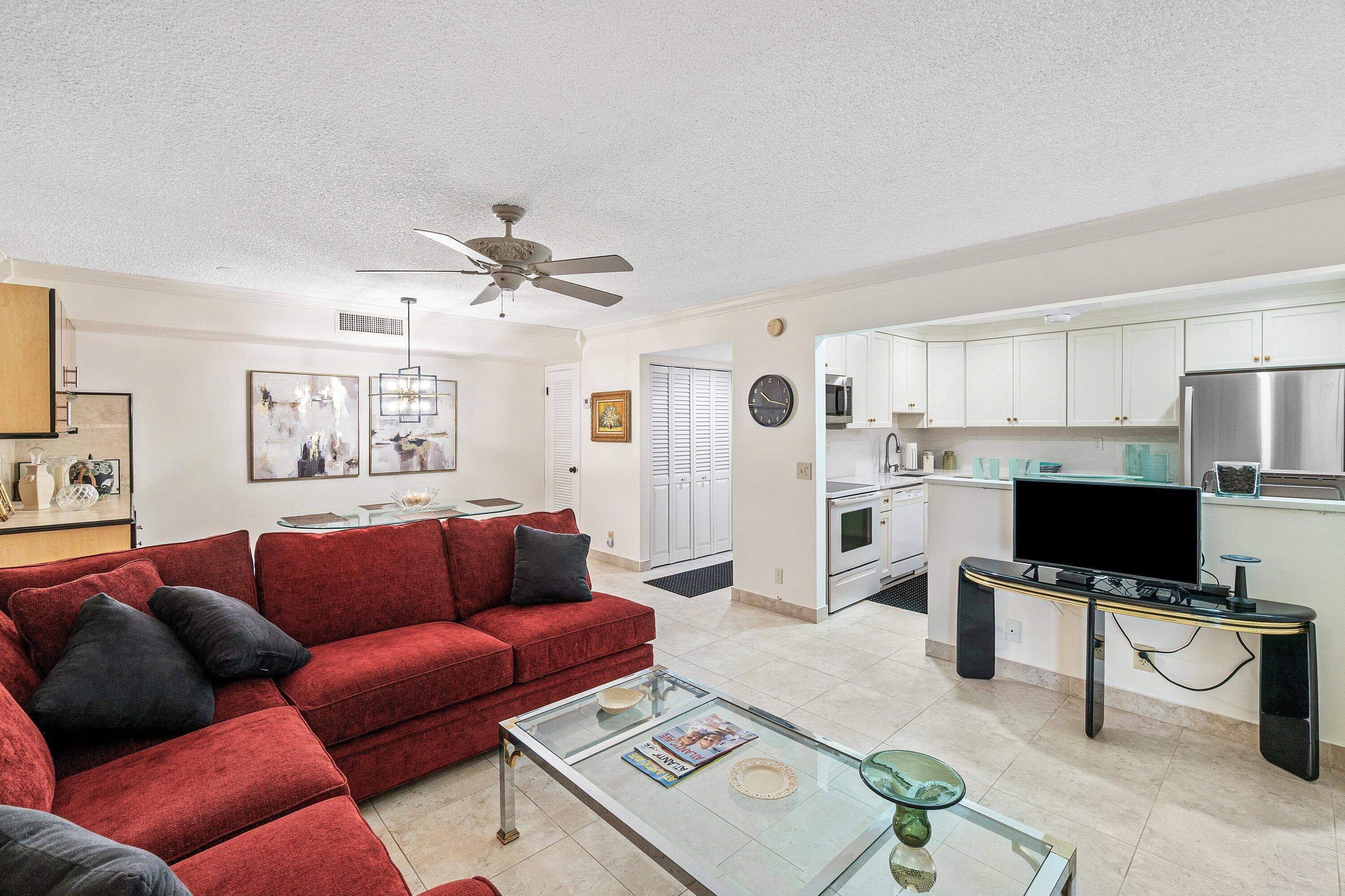 27 Capri A, Delray Beach, FL 33484 — photo 39 of 61