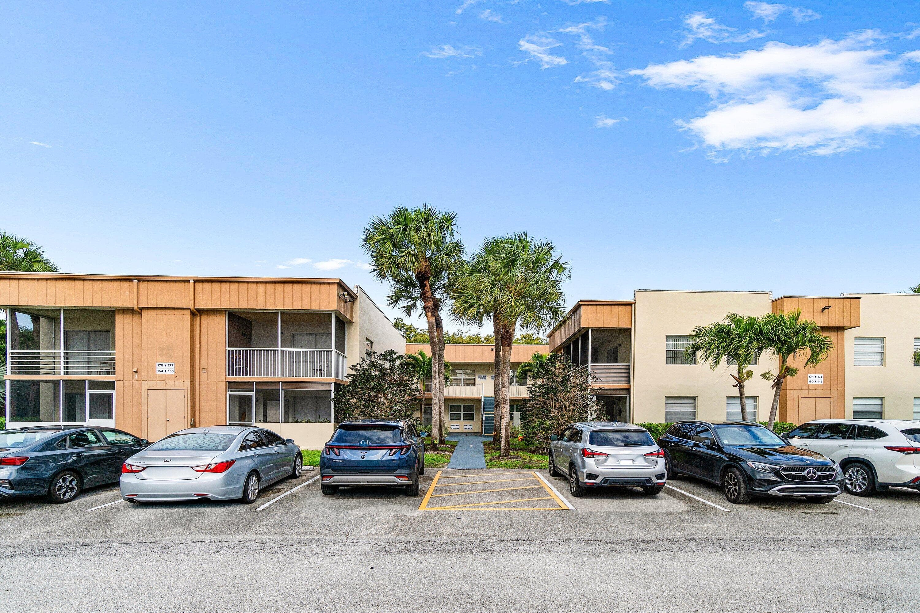 154 Piedmont D, Delray Beach, FL 33484 — photo 2 of 22