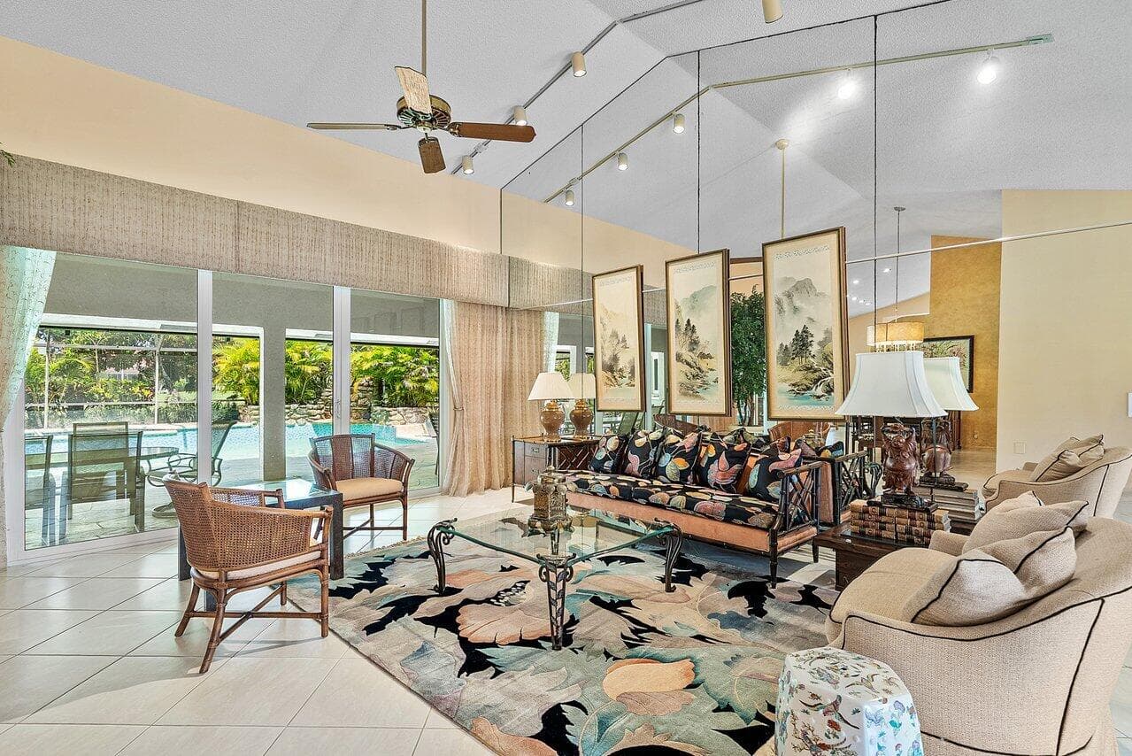 10215 Boca Woods Lane, Boca Raton, FL 33428 — photo 4 of 22
