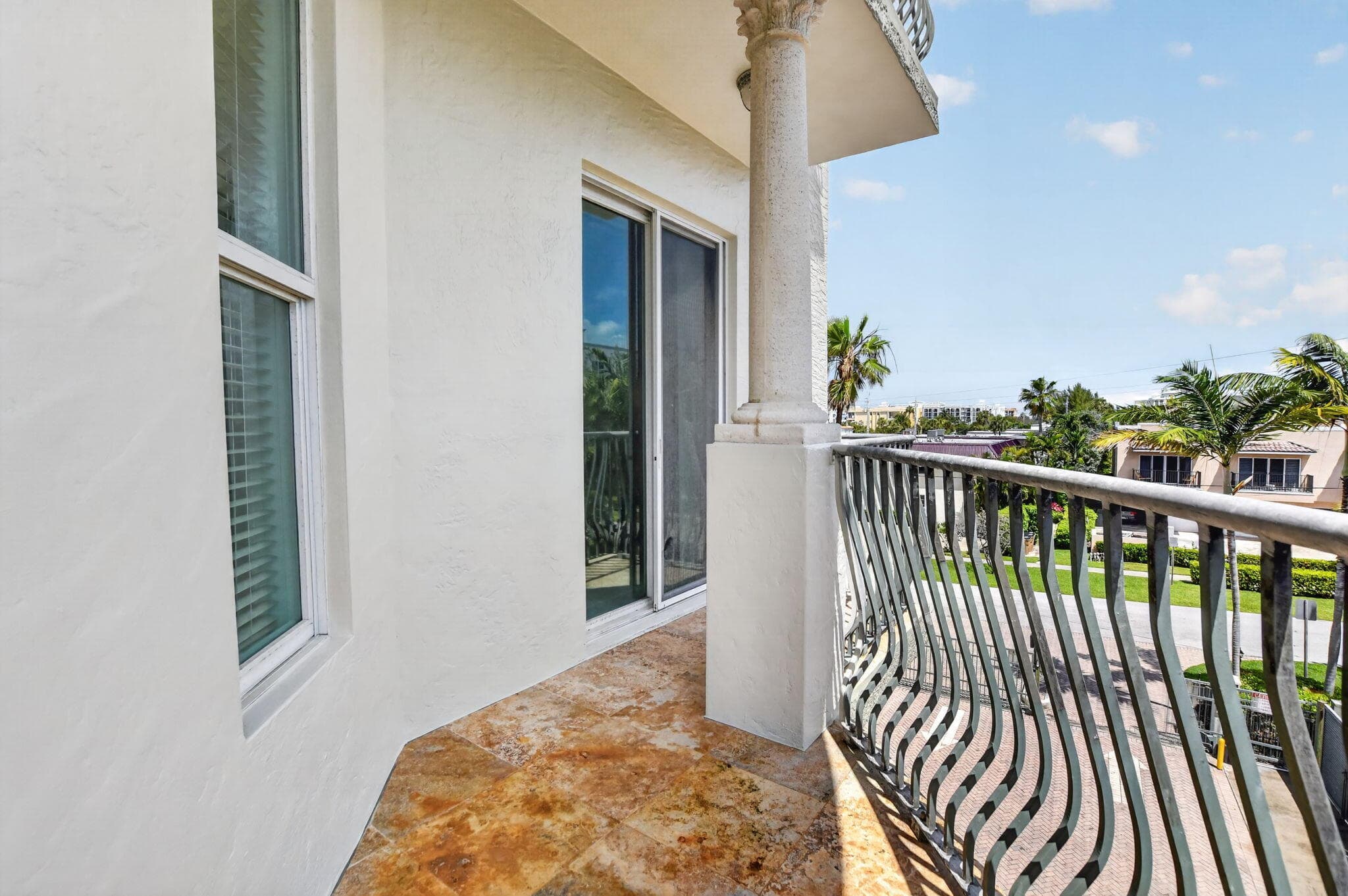 616 SE 20th Avenue 302, Deerfield Beach, FL 33441 — photo 34 of 39