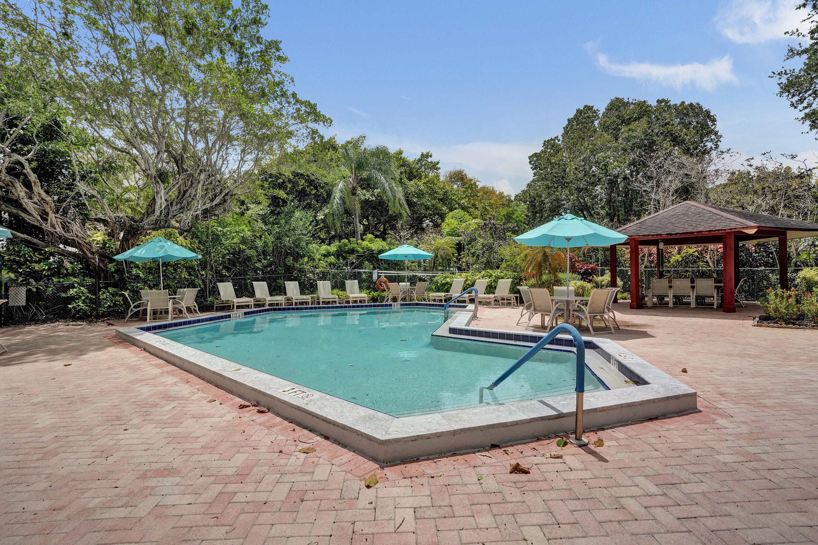 2850 N Palm Aire Drive 401, Pompano Beach, FL 33069 — photo 37 of 46