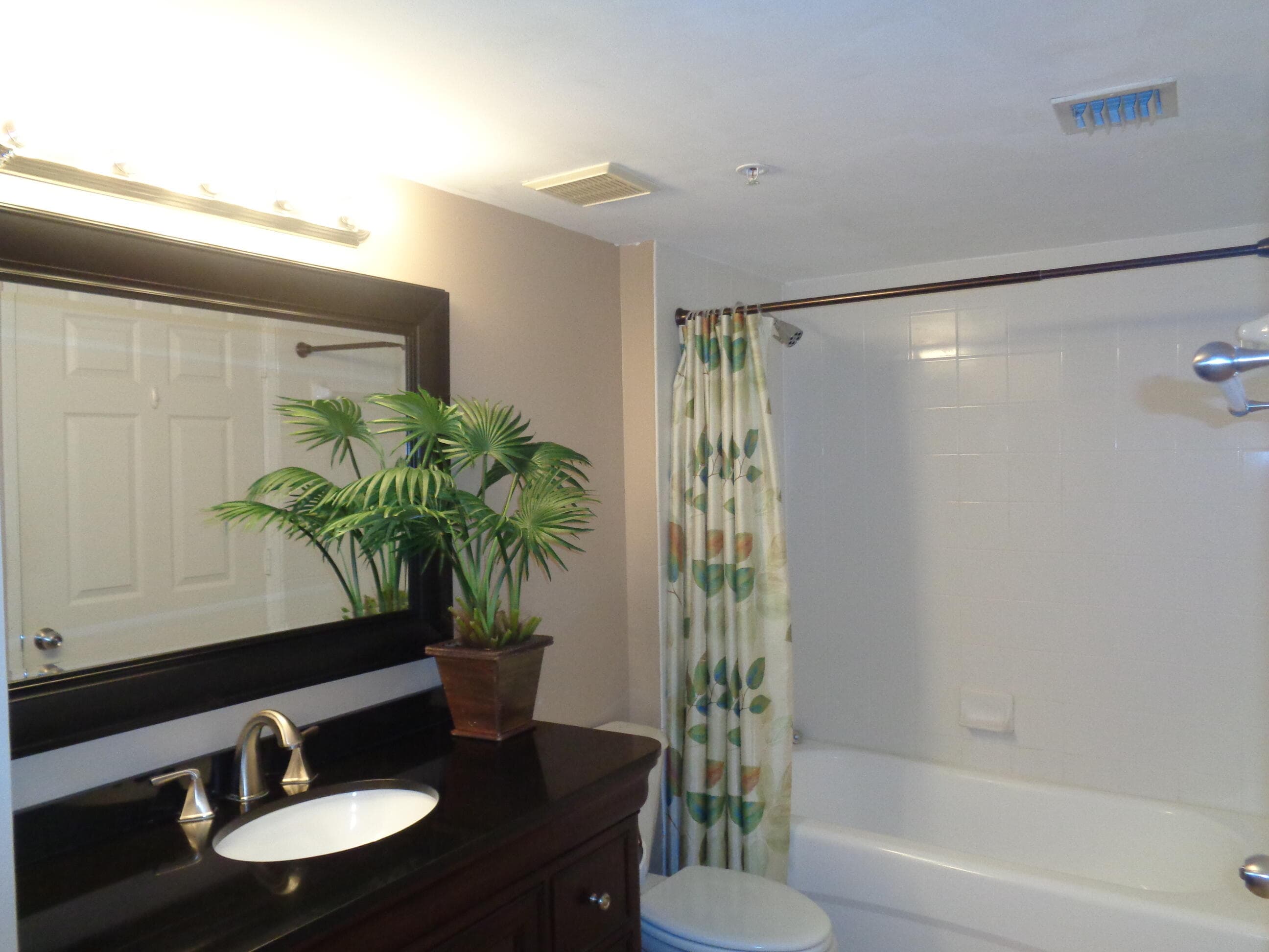 1650 N 42nd Circle 206, Vero Beach, FL 32967 — photo 24 of 50