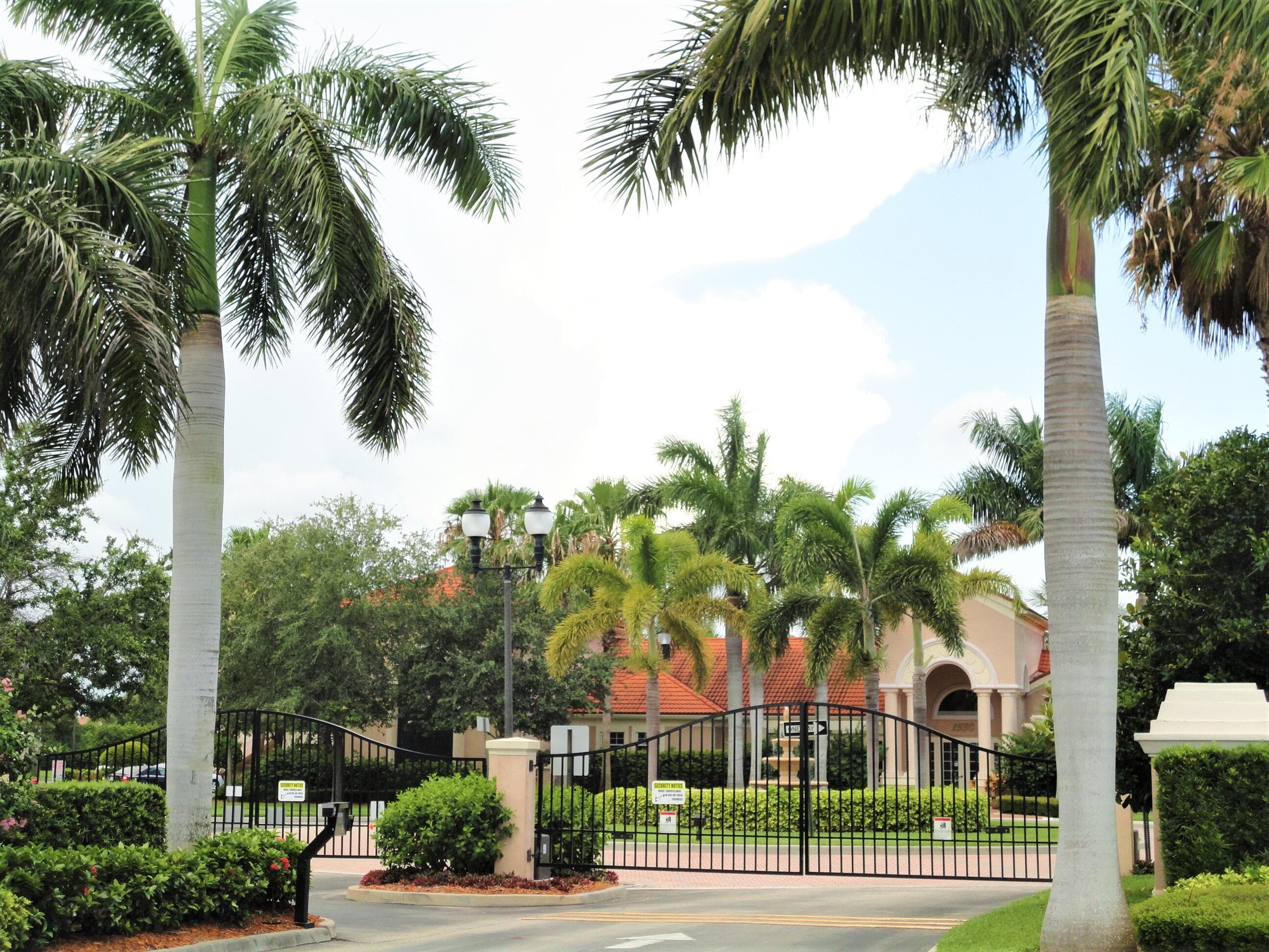 1650 N 42nd Circle 206, Vero Beach, FL 32967 — photo 29 of 50
