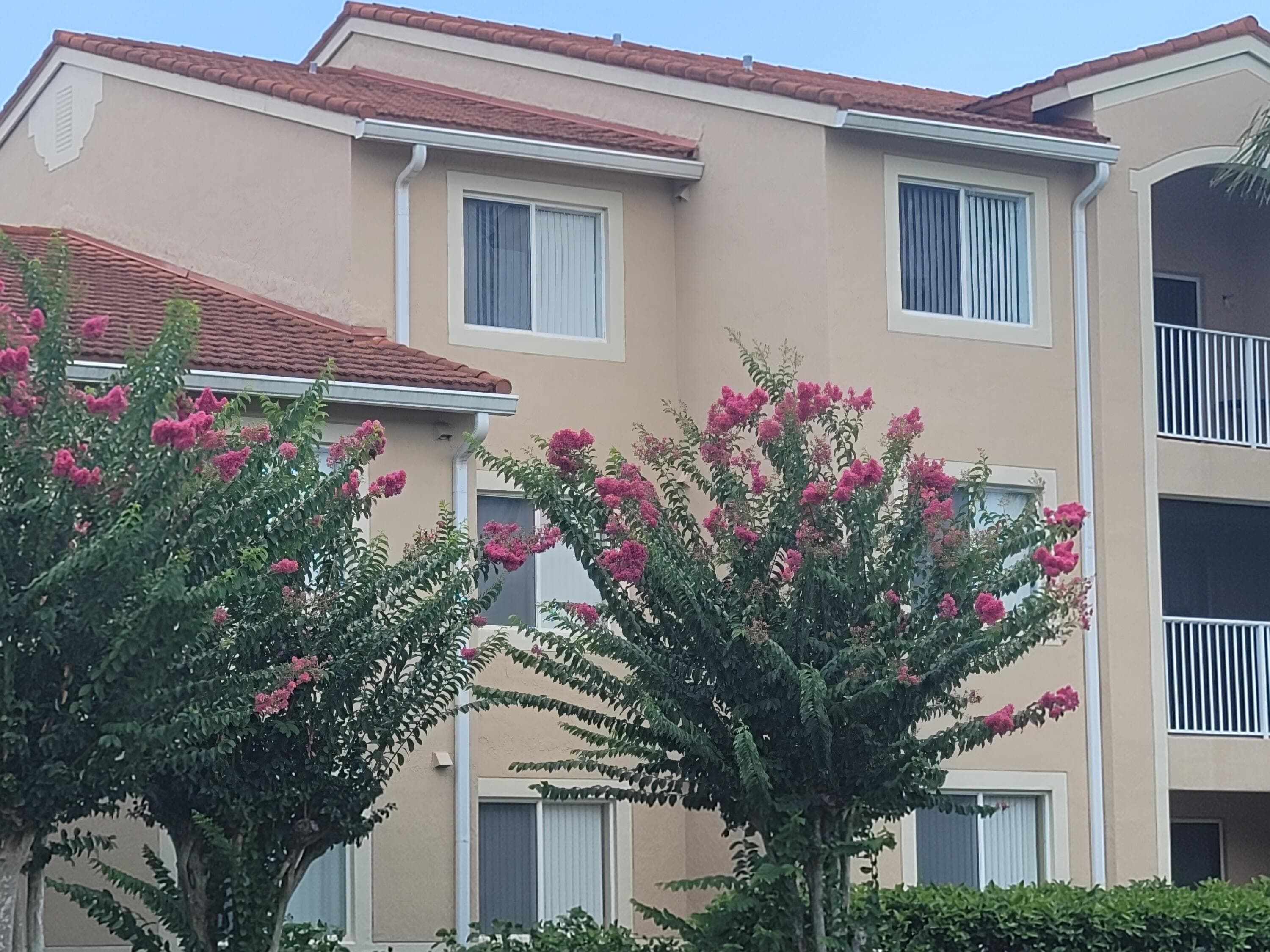1650 N 42nd Circle 206, Vero Beach, FL 32967 — photo 47 of 50