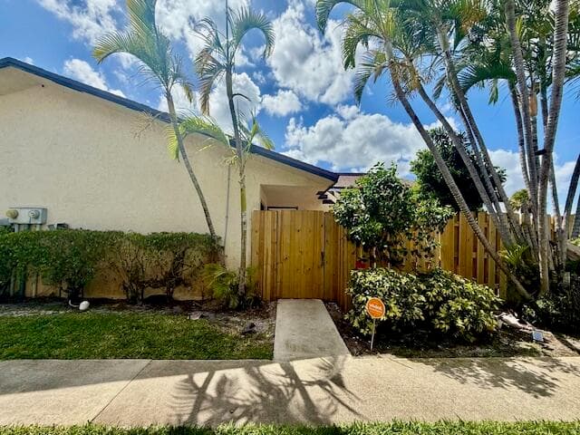 1803 Waterview Circle, Palm Springs, FL 33461 — photo 10 of 10