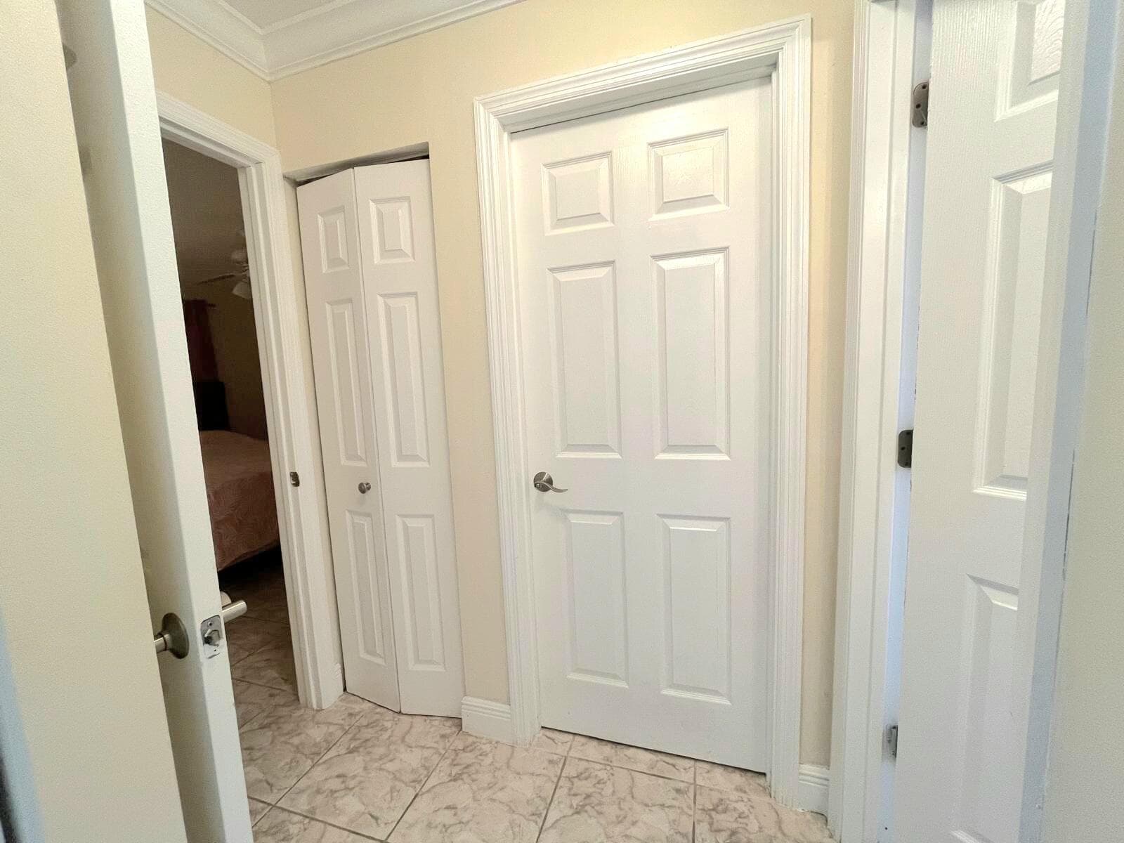 2825 E Crosley Dr Drive E I, West Palm Beach, FL 33415 — photo 10 of 41