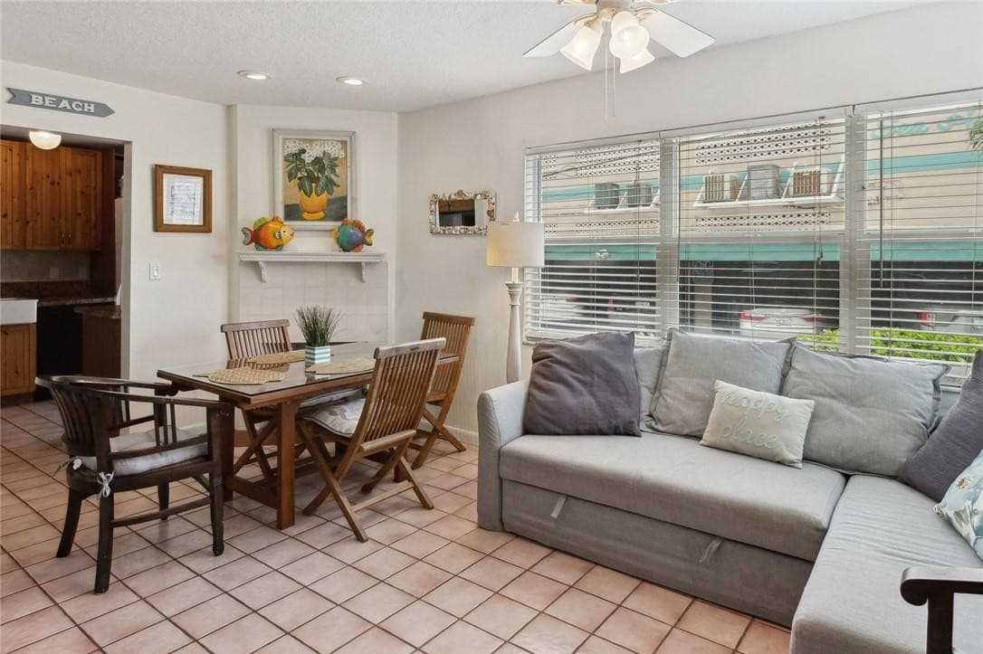301 Van Buren Street 101d, Hollywood, FL 33019 — photo 5 of 14