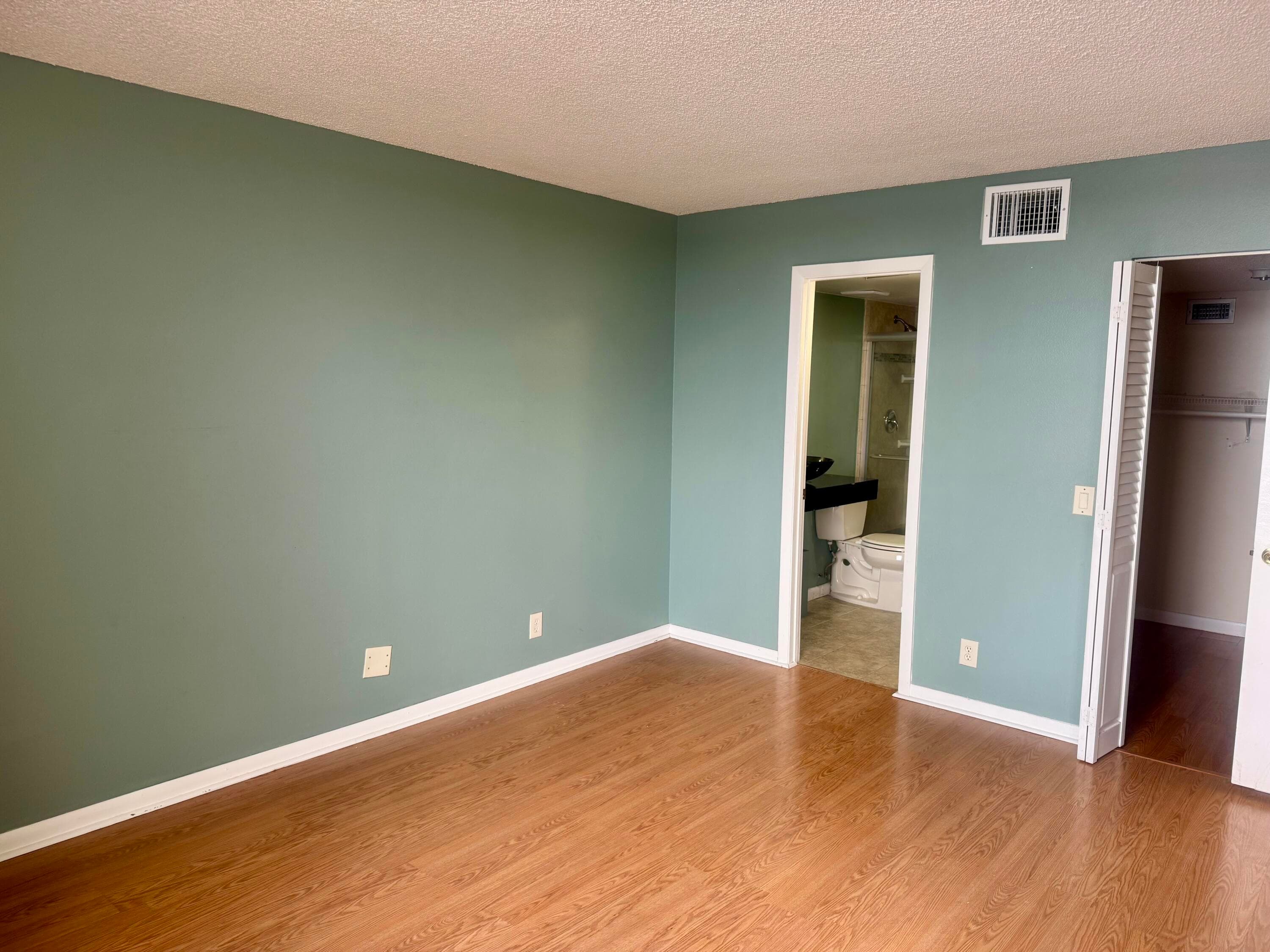 110 Lake Emerald Drive 404, Oakland Park, FL 33309 — photo 11 of 24