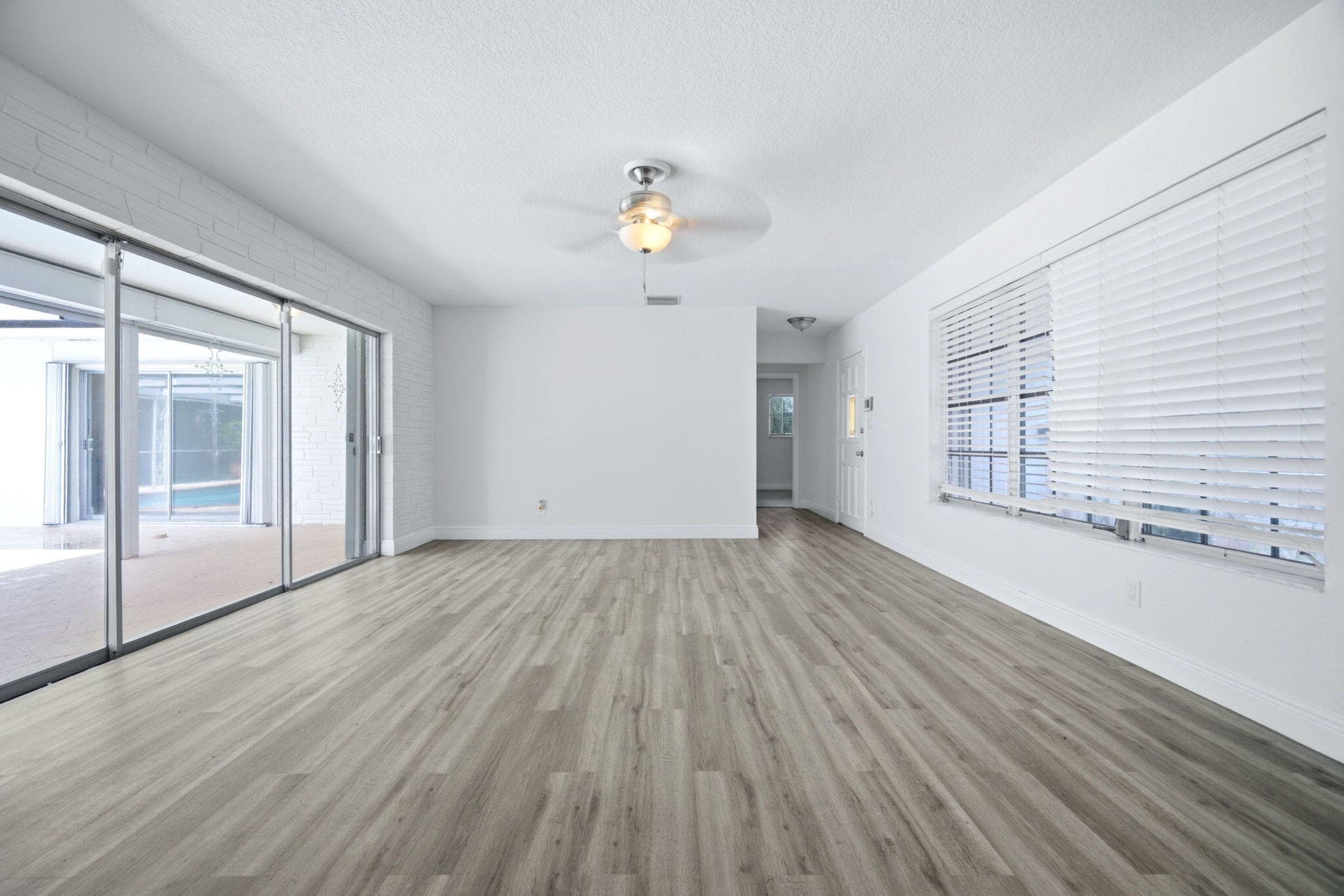 321 E Chaminade Drive, Hollywood, FL 33021 — photo 25 of 46