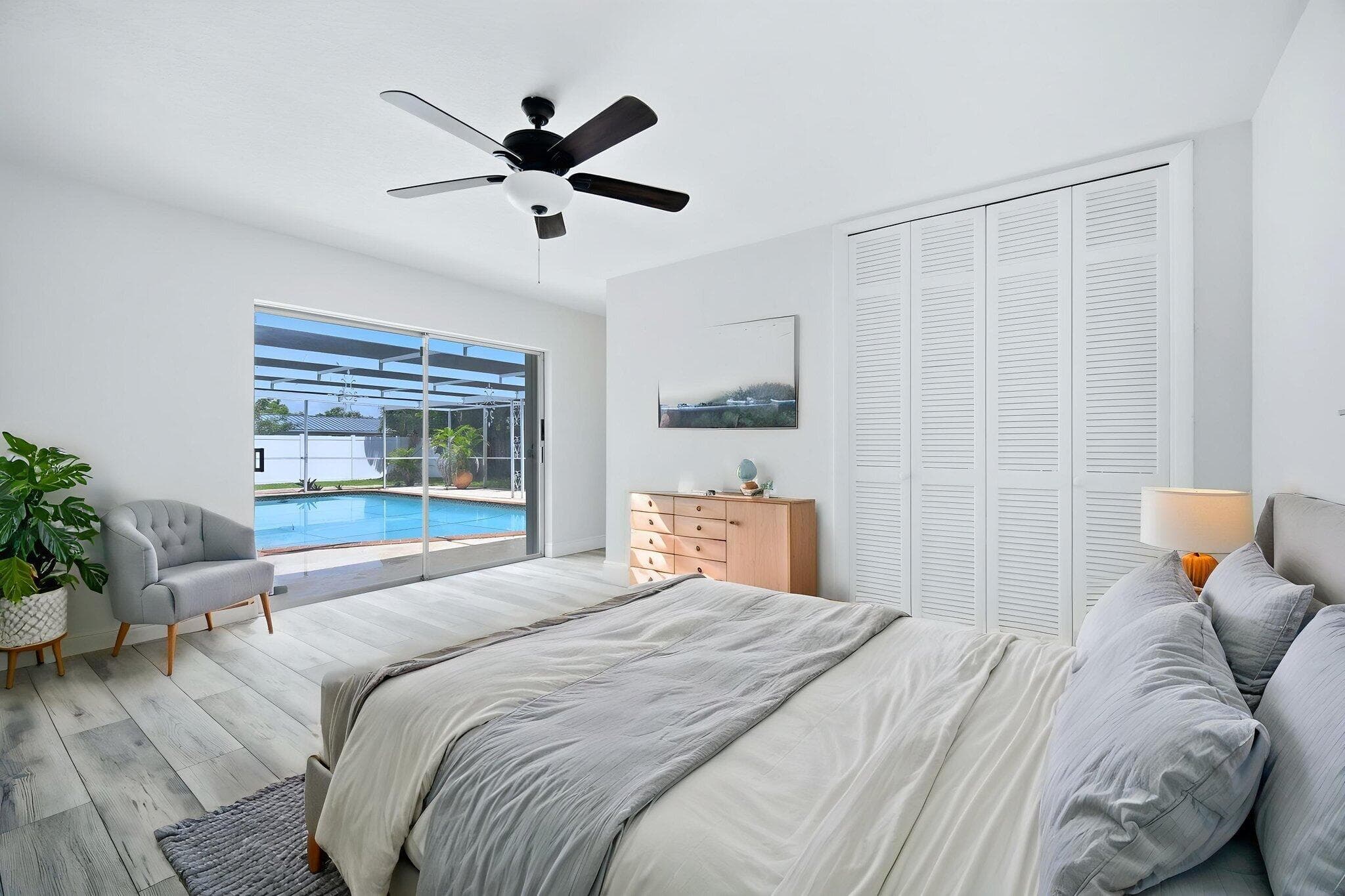 321 E Chaminade Drive, Hollywood, FL 33021 — photo 37 of 46