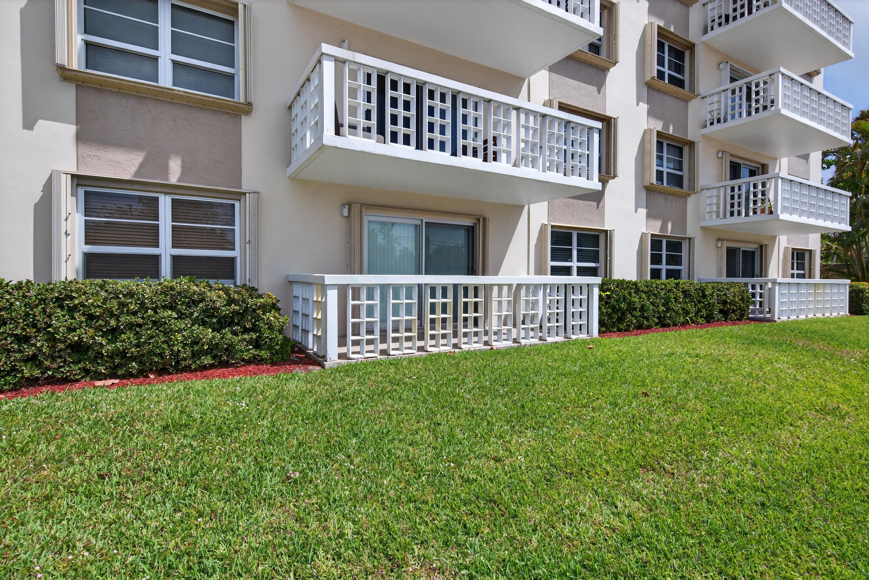 1831 NE 38th Street 108, Oakland Park, FL 33308 — photo 38 of 38