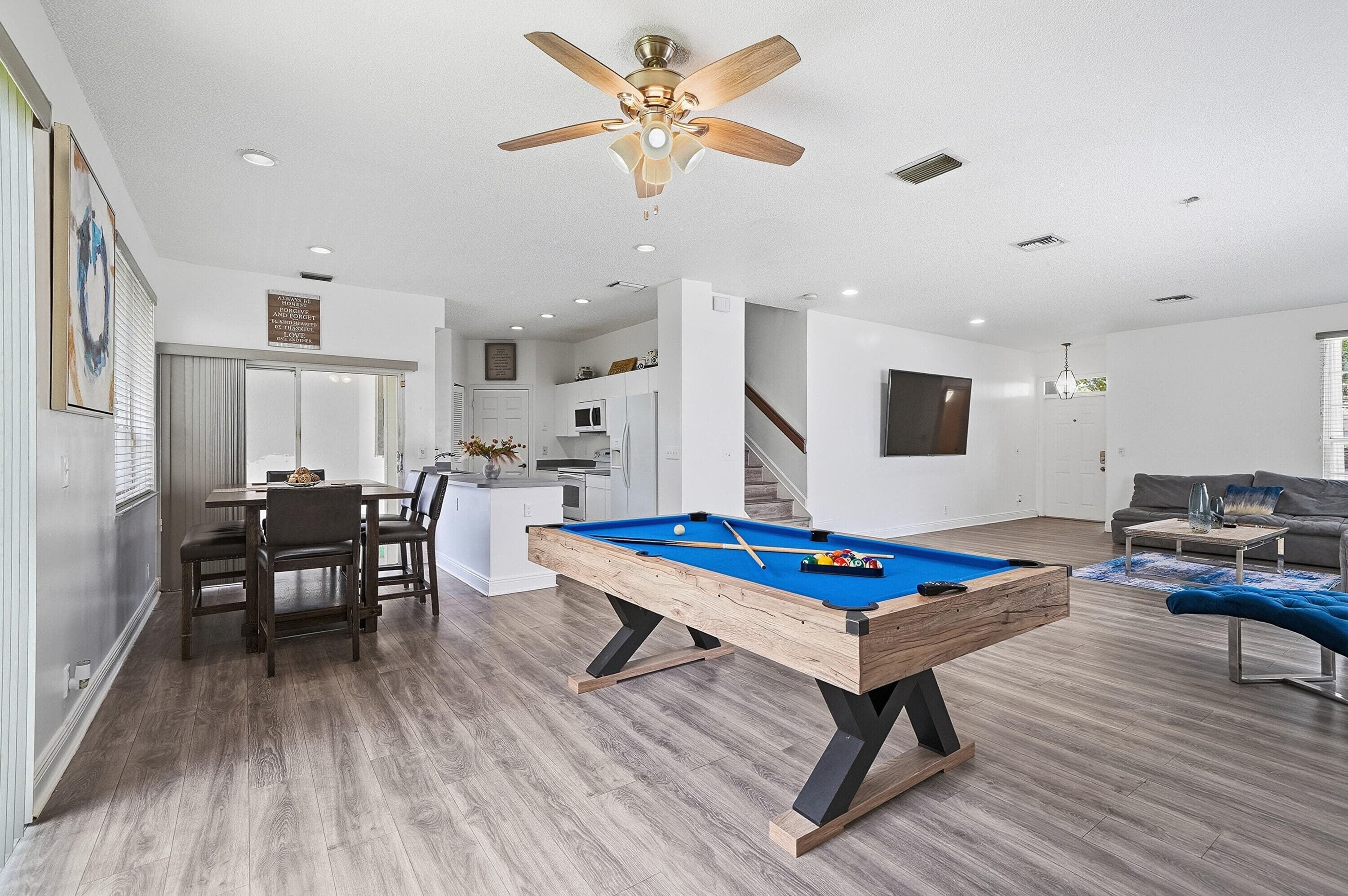 9378 NW 8th Circle, Plantation, FL 33324 — photo 10 of 36