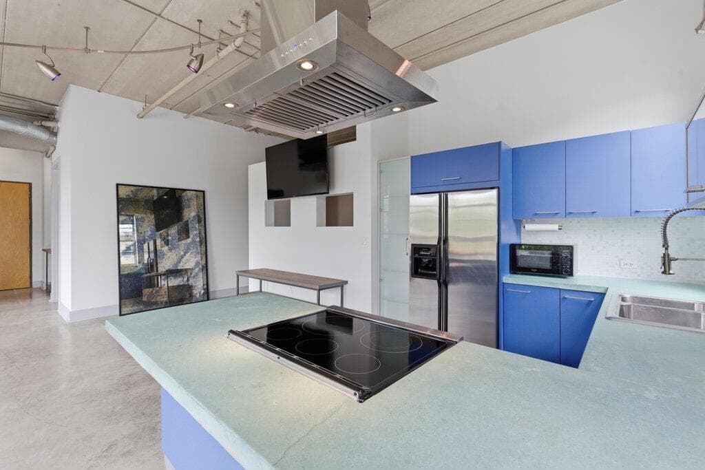 425 N Andrews Avenue 202, Fort Lauderdale, FL 33301 — photo 10 of 42