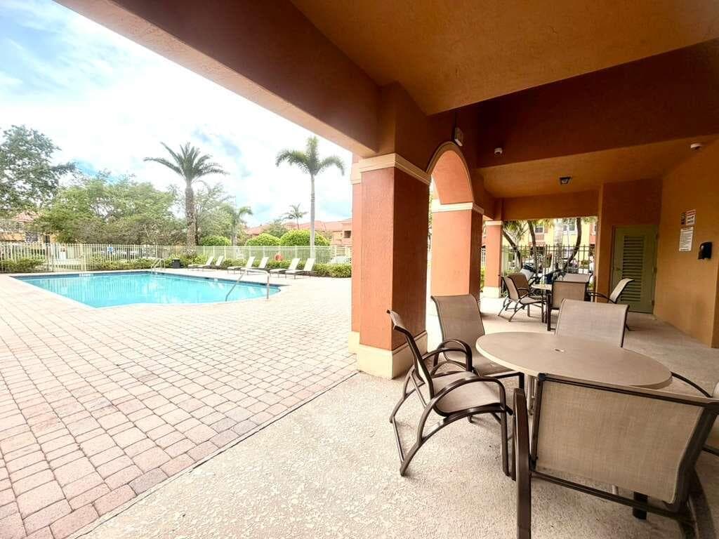 14363 SW 11th Street 2603, Pembroke Pines, FL 33027 — photo 36 of 45