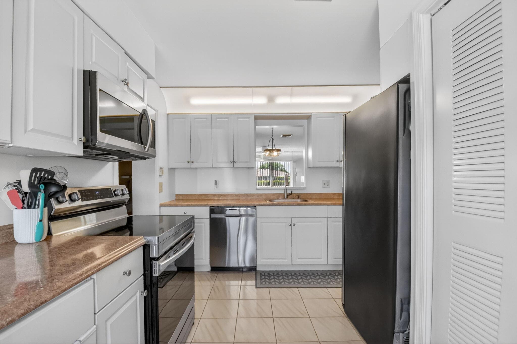 14723 Wildflower Lane, Delray Beach, FL 33446 — photo 17 of 57