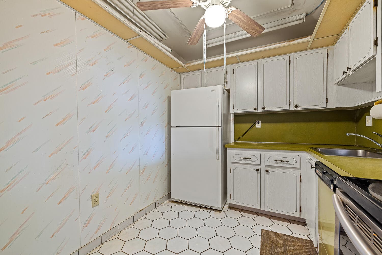 8260 SW 24th Street 6310, North Lauderdale, FL 33068 — photo 3 of 25