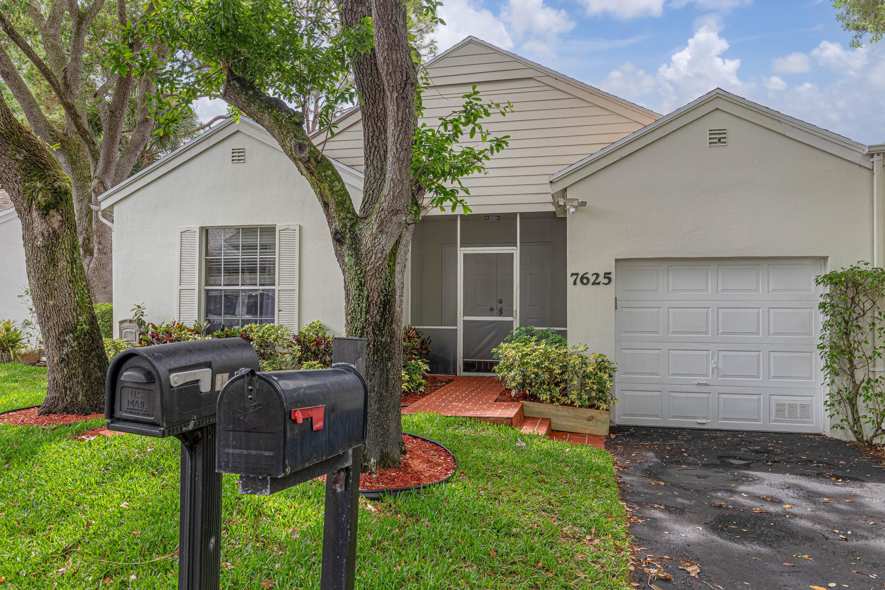 7625 Forest Green Lane, Boynton Beach, FL 33436 — photo