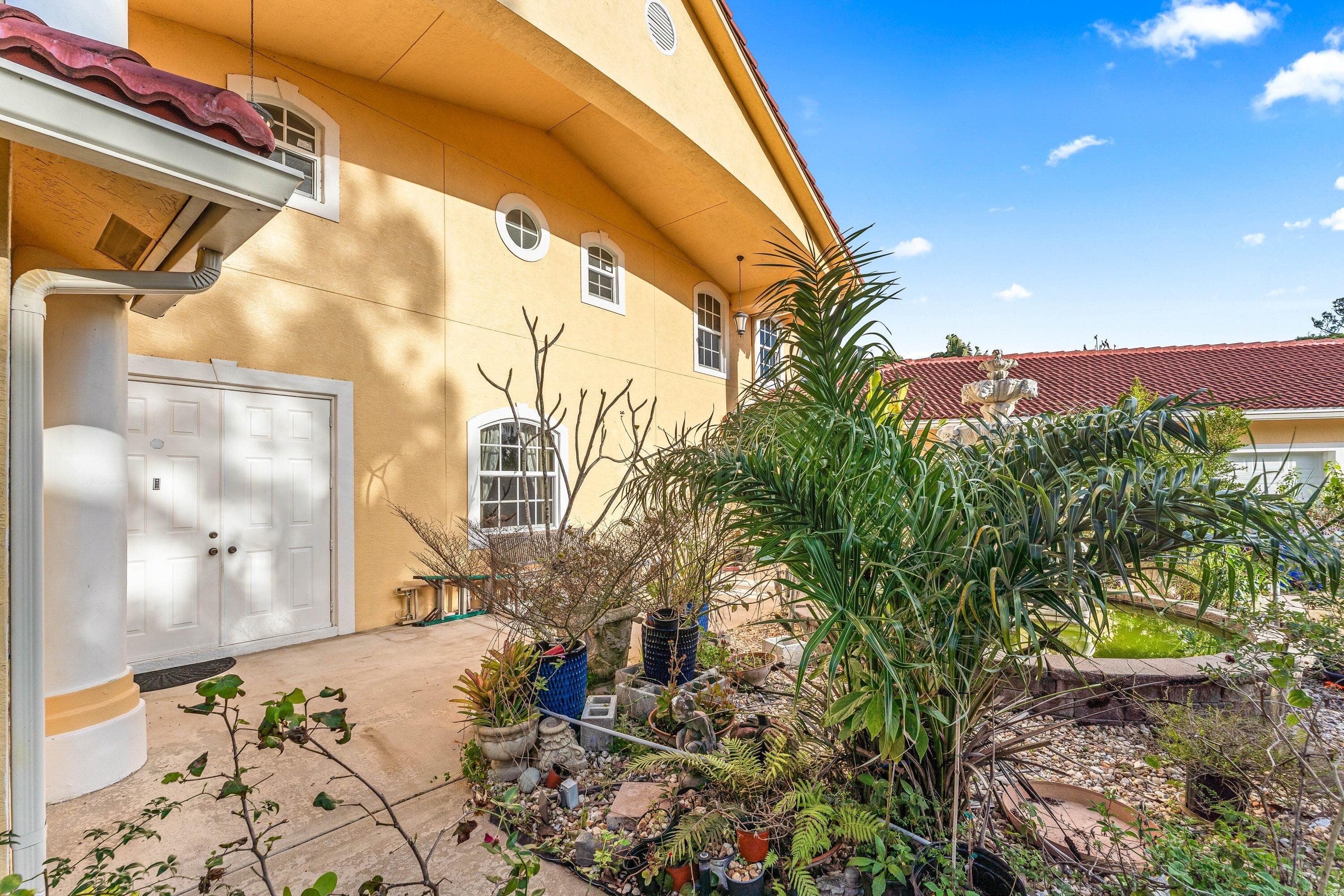6220 Kelty Way, Lake Worth, FL 33467 — photo 6 of 64