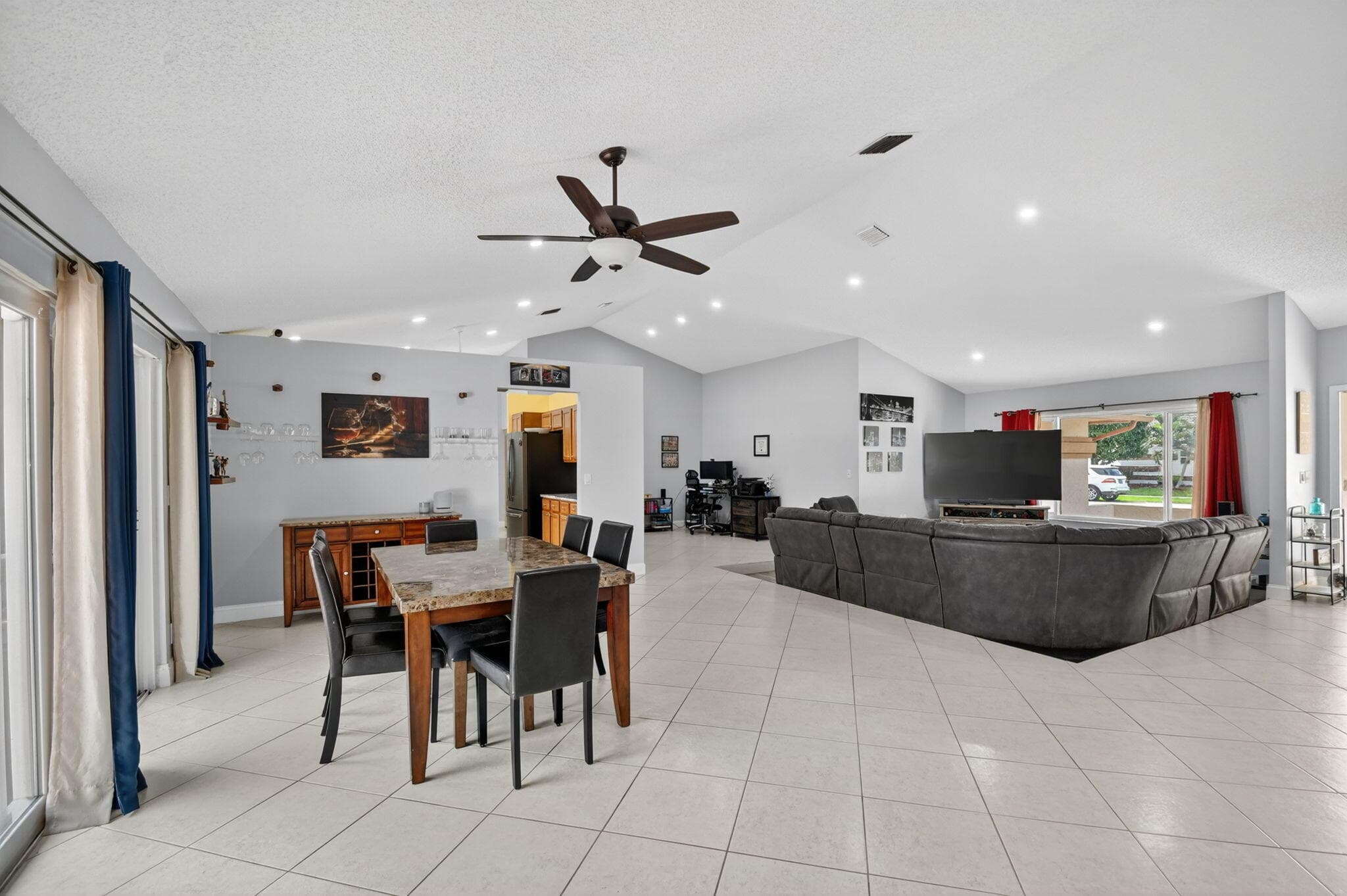 9501 Majestic Way, Boynton Beach, FL 33437 — photo 10 of 72