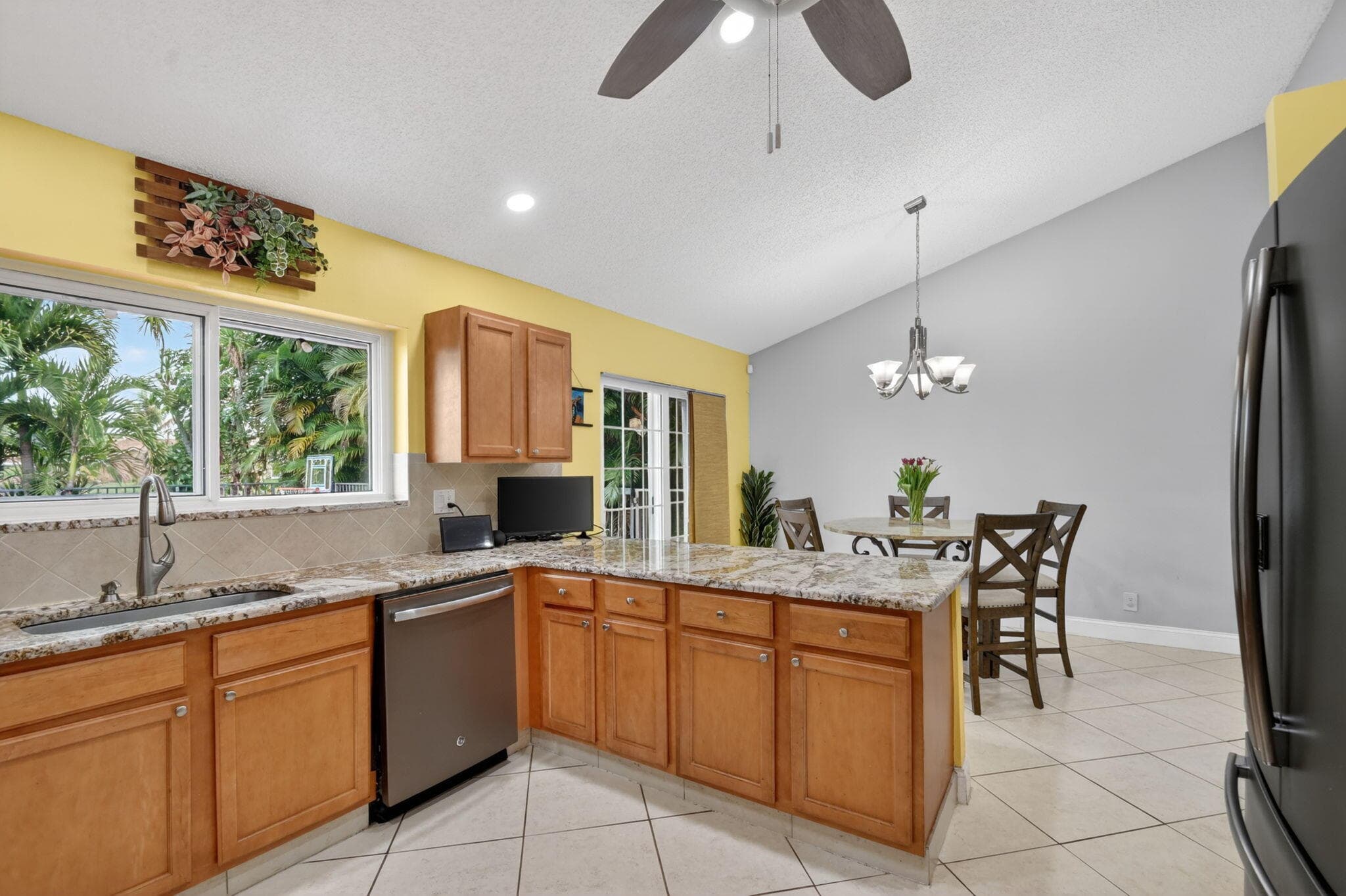 9501 Majestic Way, Boynton Beach, FL 33437 — photo 16 of 72