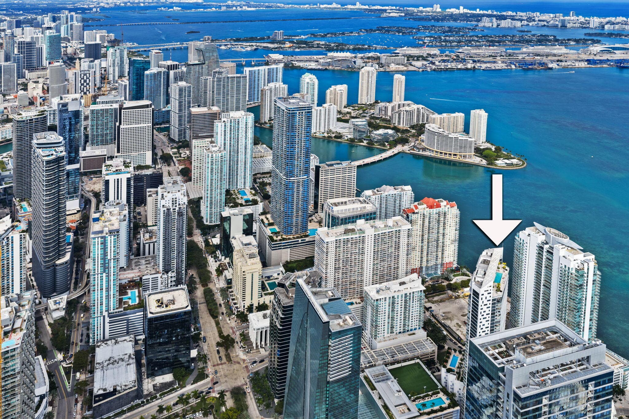 1300 Brickell Bay Drive 1005, Miami, FL 33131 — photo 44 of 45