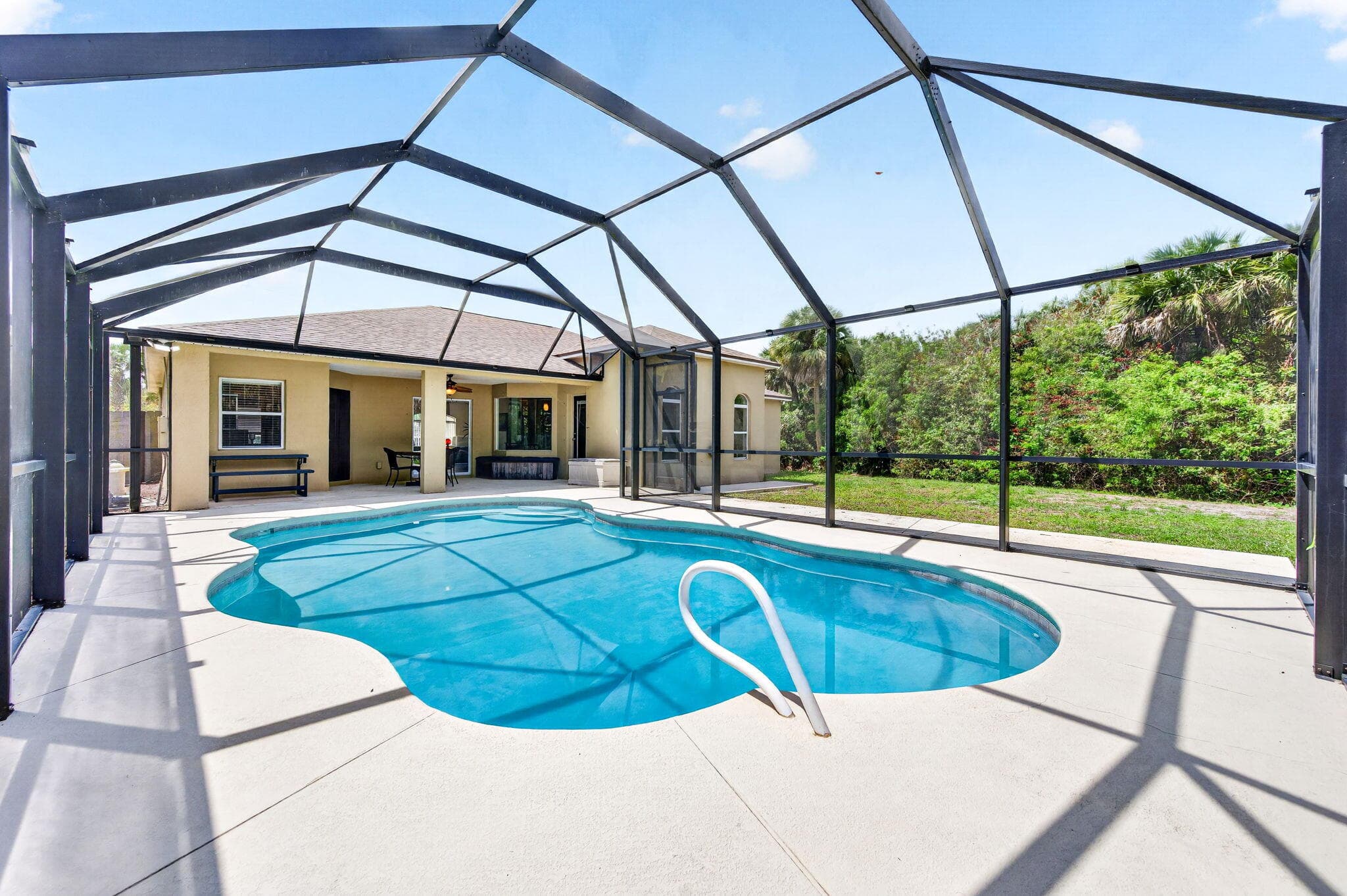 831 SW Owl St Street, Palm Bay, FL 32908 — photo 47 of 54
