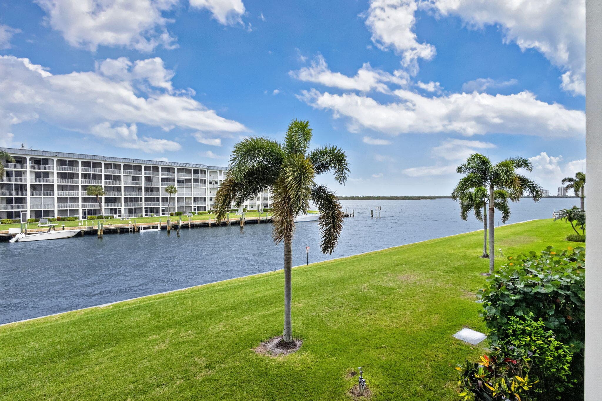 111 Shore Court #206, North Palm Beach, FL 33408 — photo 7 of 65