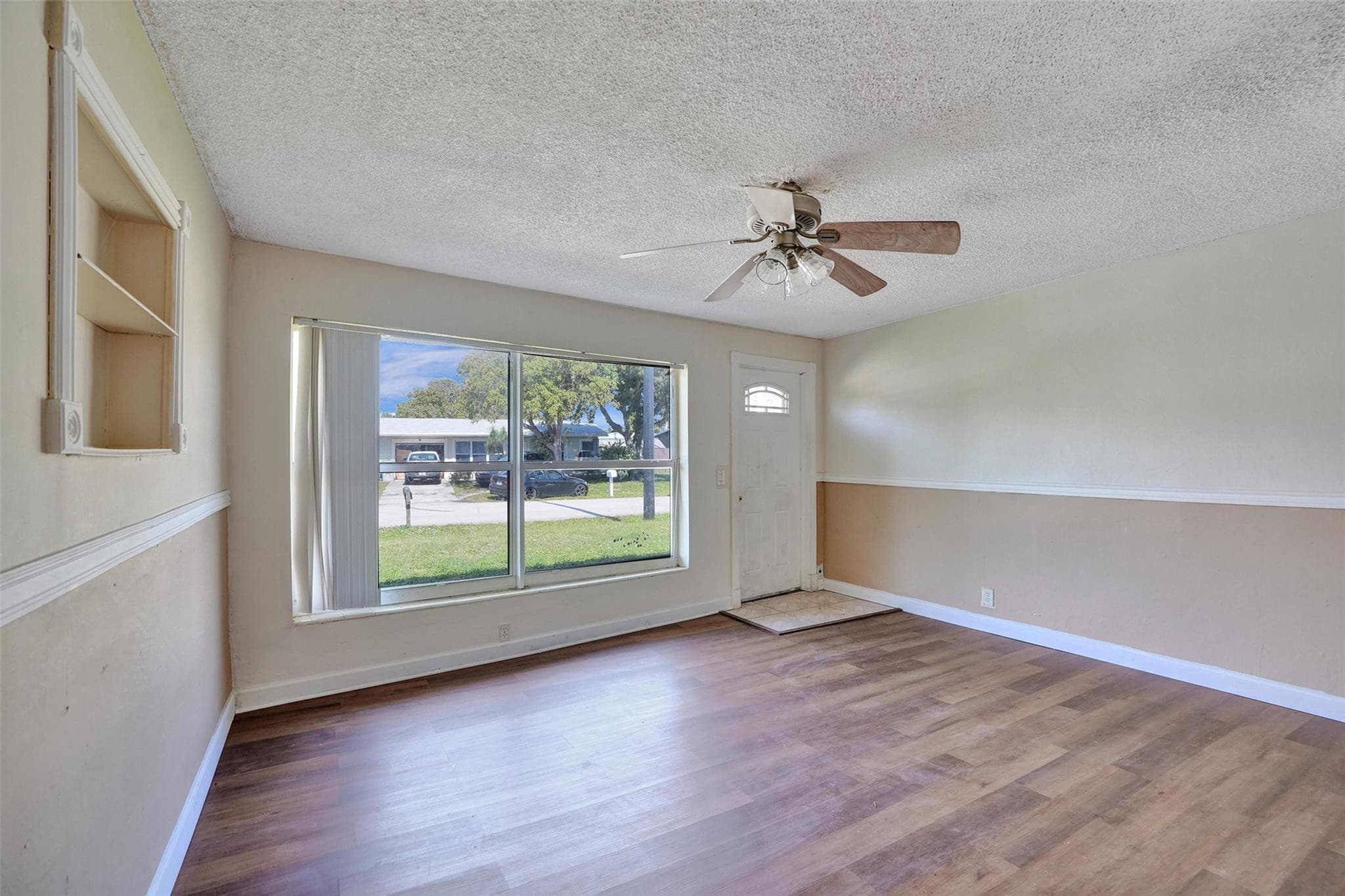 1560 NE 31st Court, Pompano Beach, FL 33064 — photo 5 of 29