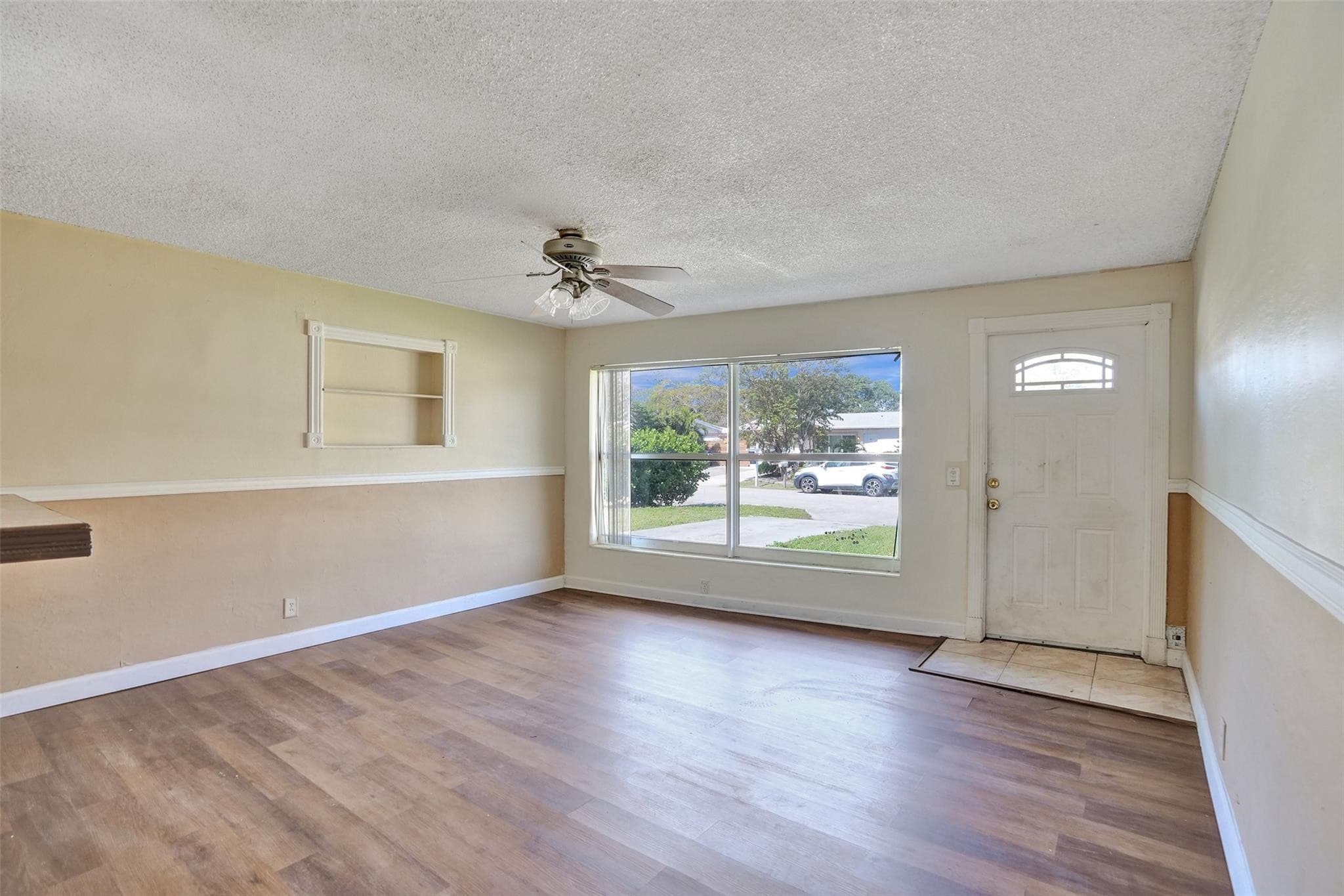 1560 NE 31st Court, Pompano Beach, FL 33064 — photo 6 of 29
