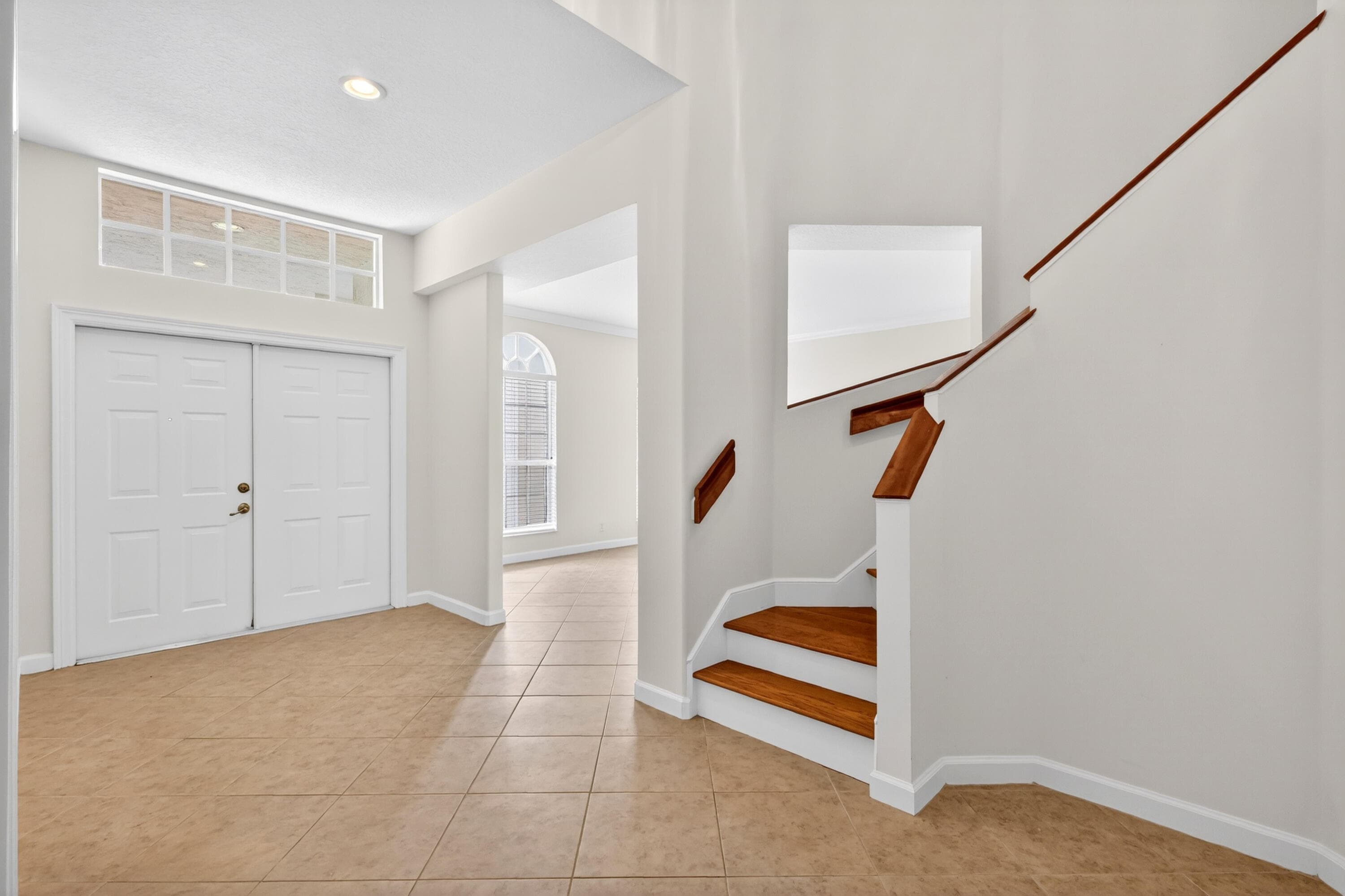 194 Lone Pine Drive, Palm Beach Gardens, FL 33410 — photo 2 of 36