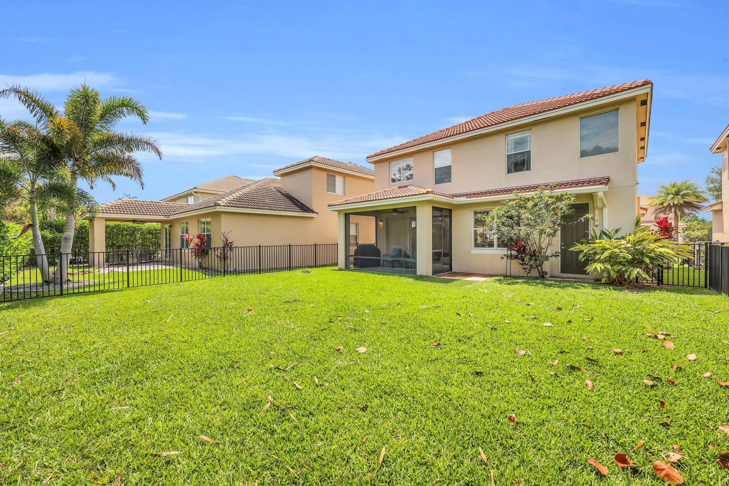 5801 SE Crooked Oak Avenue, Hobe Sound, FL 33455 — photo 31 of 38