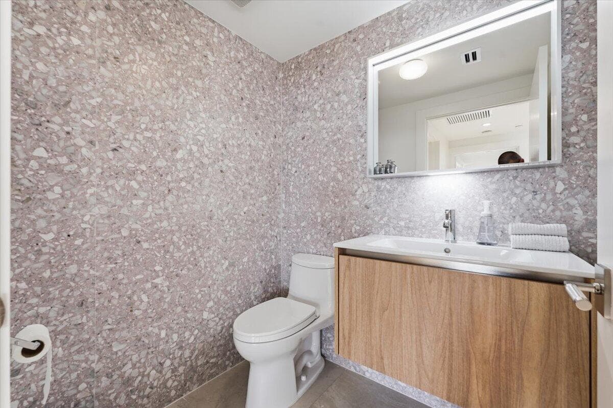 3100 N Ocean Boulevard N 1902, Fort Lauderdale, FL 33308 — photo 27 of 39