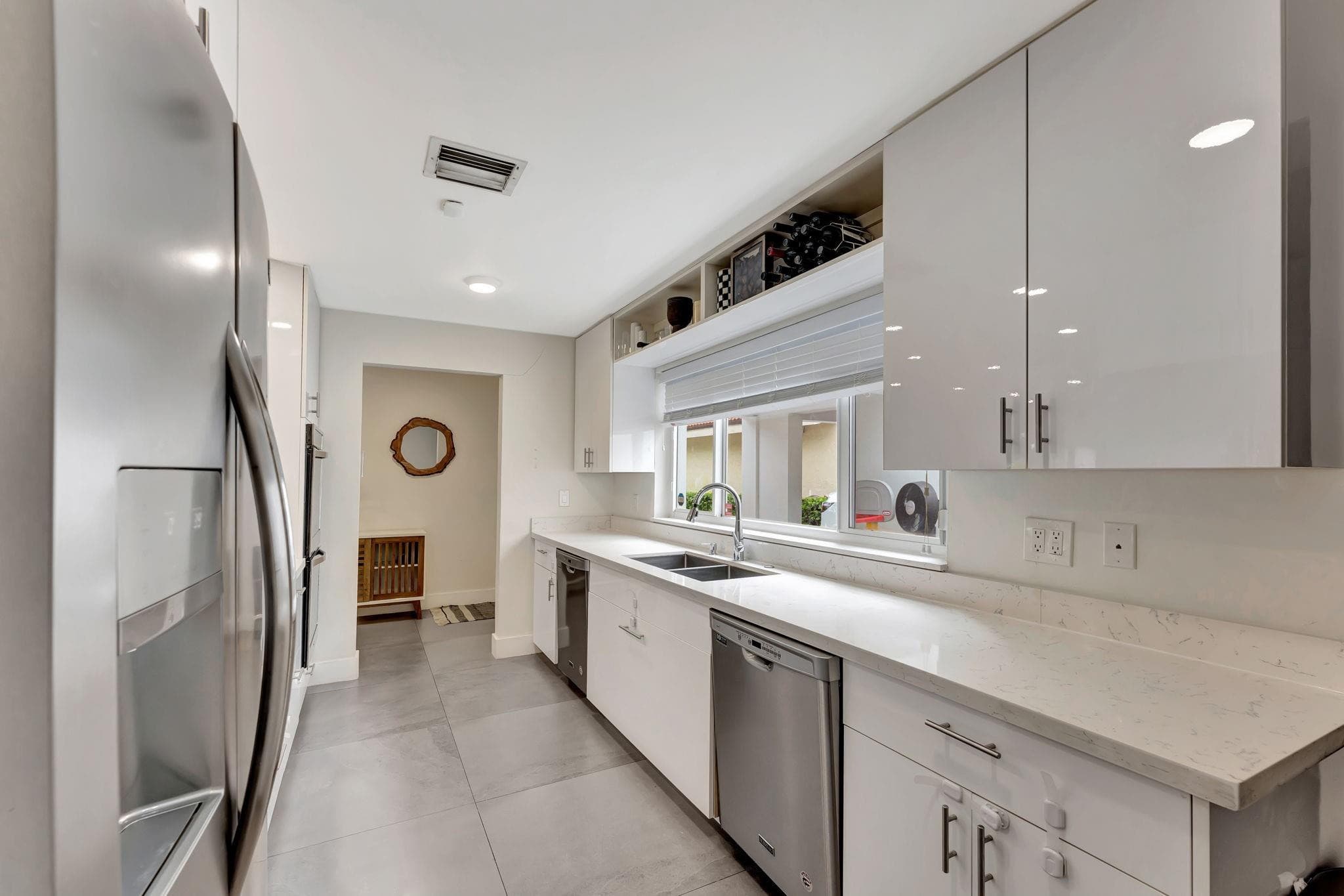 3501 Keyser Avenue Unit 1, Hollywood, FL 33021 — photo 3 of 35