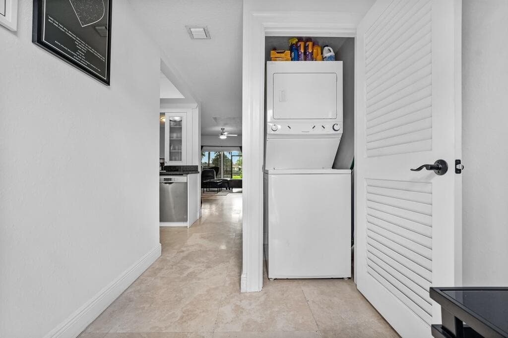 7928 Sanibel Drive, Tamarac, FL 33321 — photo 15 of 46