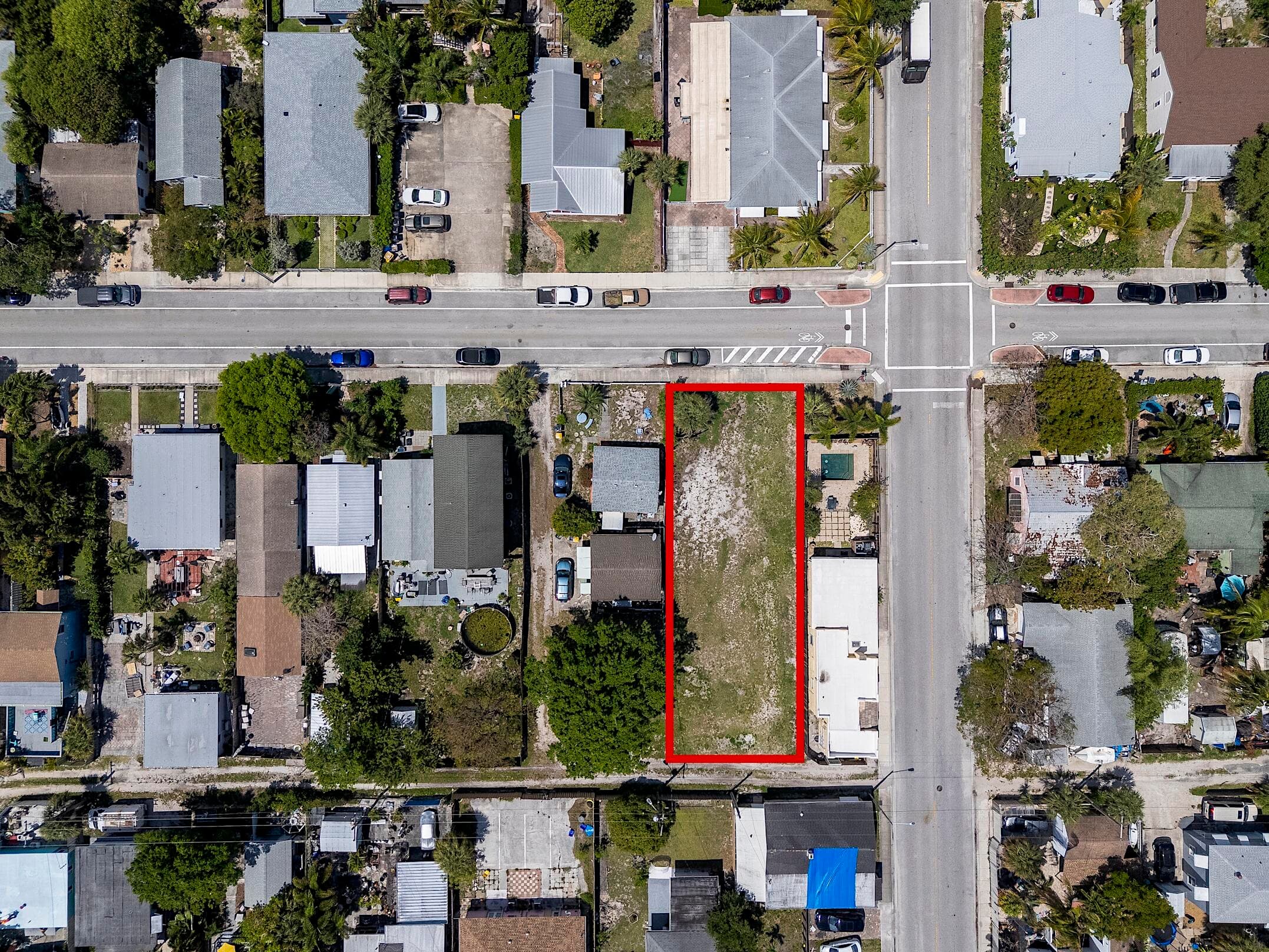628 N K Street, Lake Worth Beach, FL 33460 — photo 5 of 13