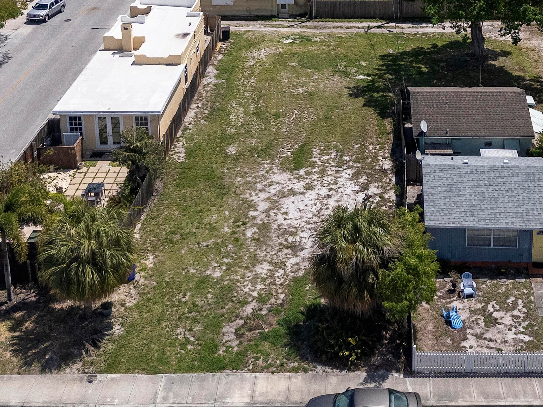 628 N K Street, Lake Worth Beach, FL 33460 — photo 9 of 13