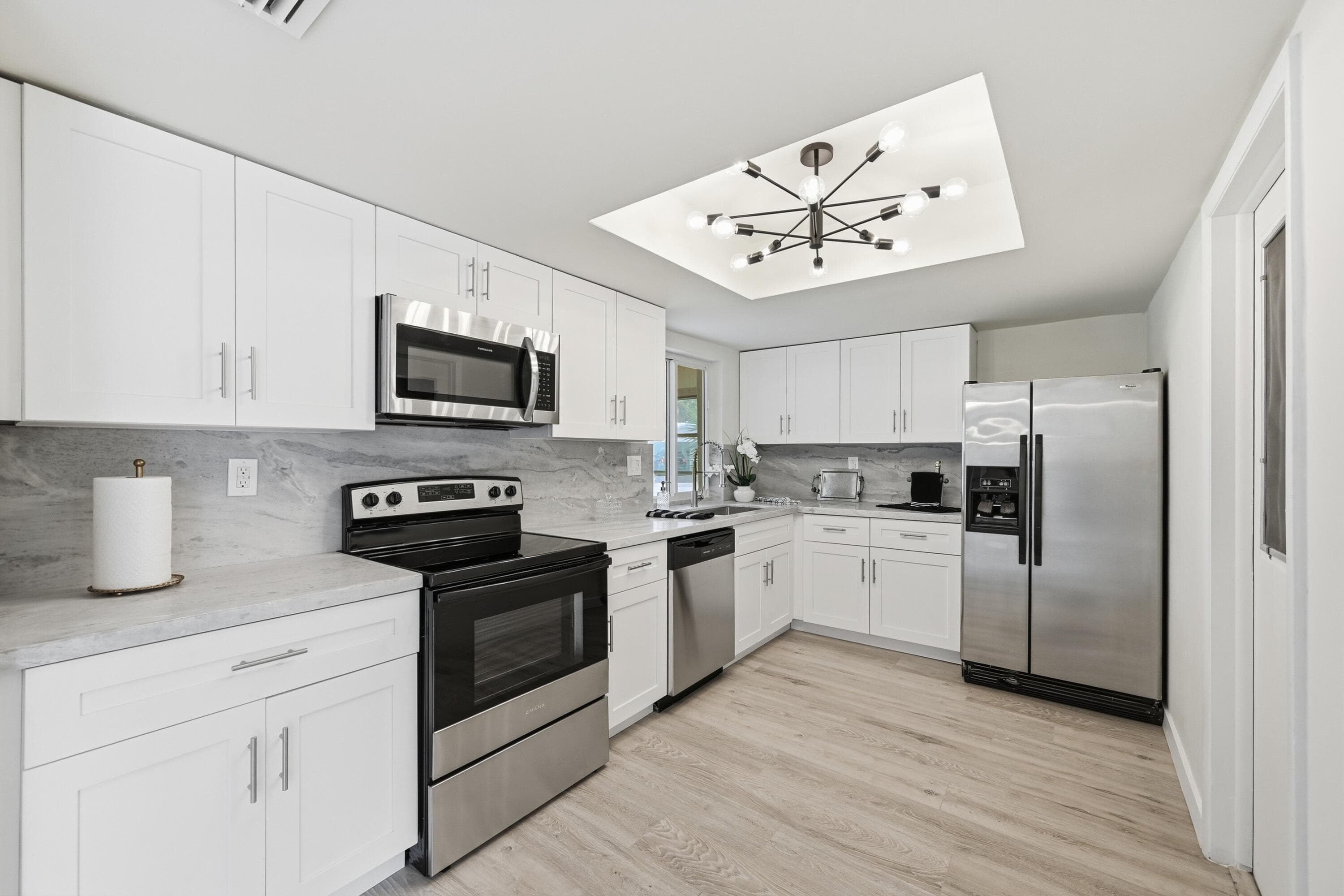 2631 W Golf Boulevard, Pompano Beach, FL 33064 — photo 1 of 39