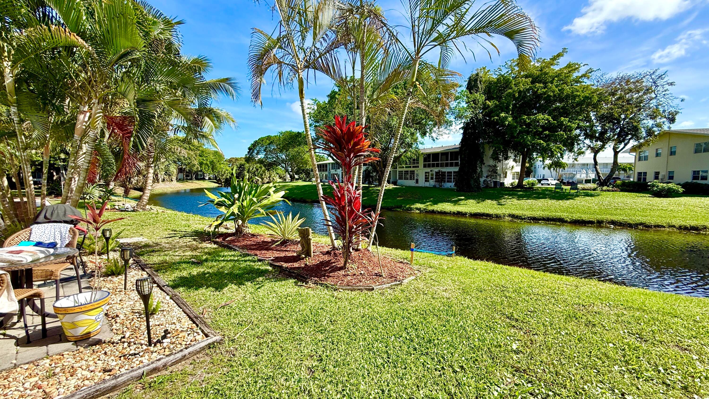 79 Lyndhurst D, Deerfield Beach, FL 33442 — photo 1 of 51